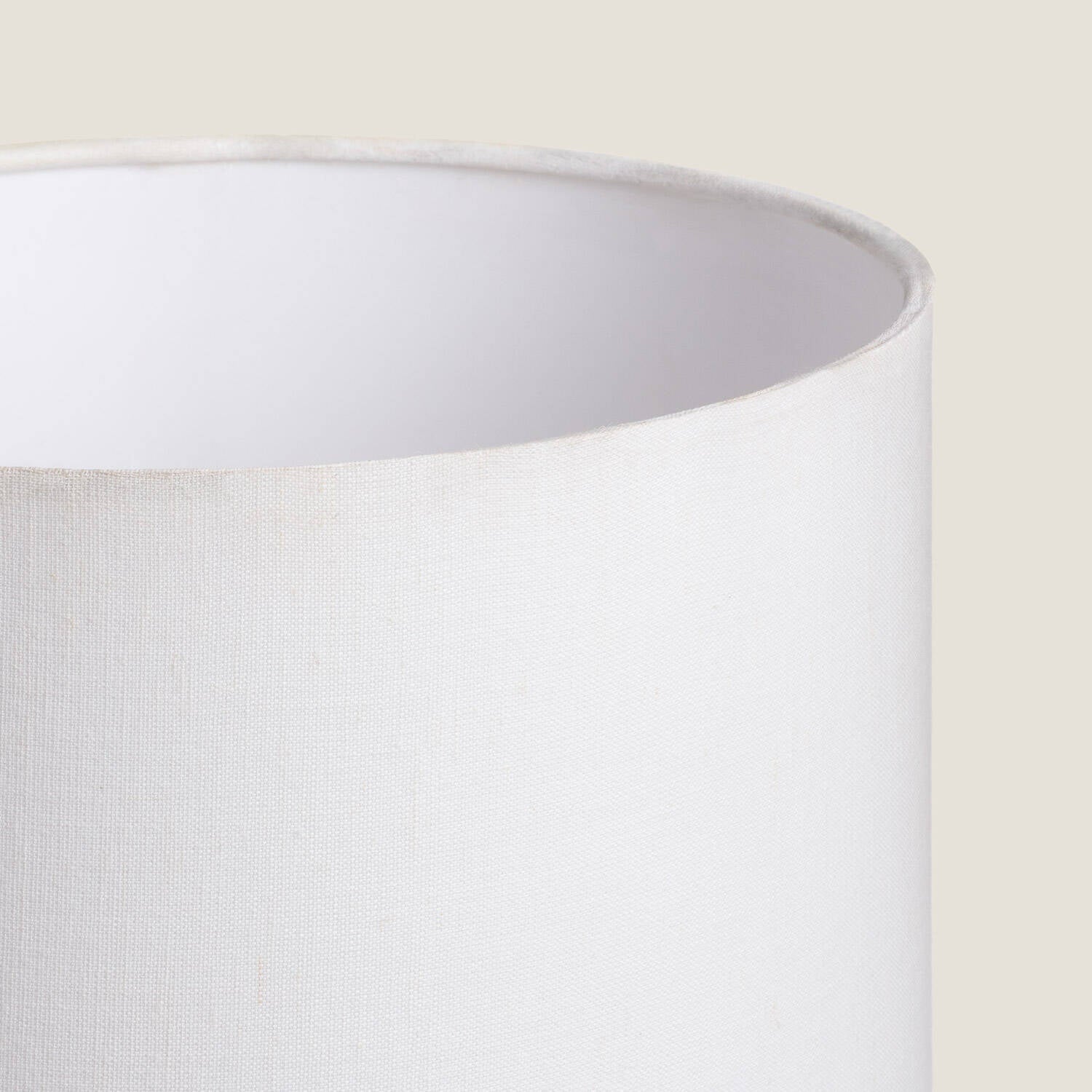 Lámpara de Mesa Metal Bobey