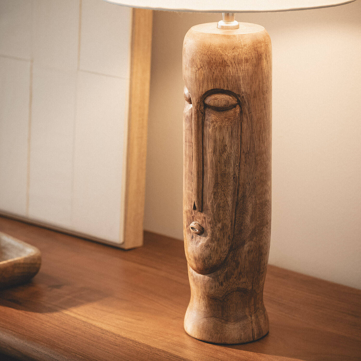 Lámpara de Mesa Madera Tótem ILUZZIA