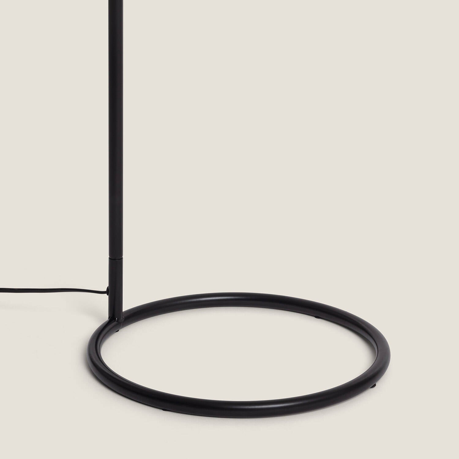 Lámpara de Pié Bambú Adola