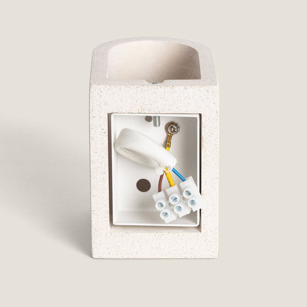 Aplique de Pared Cemento Iluminación Doble Cara Kediri