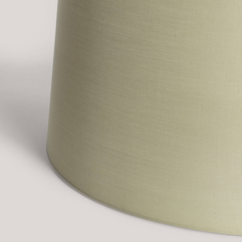 Pantalla Lámpara de Pie Yuvan ILUZZIA