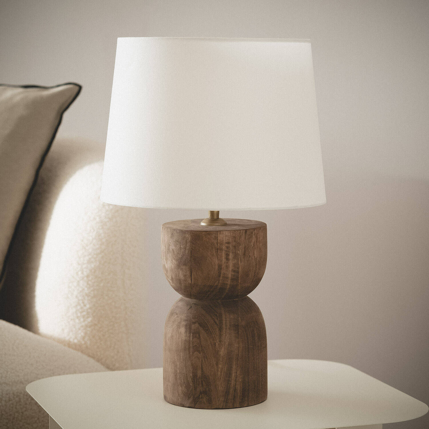 Lámpara de Mesa Madera Dallas