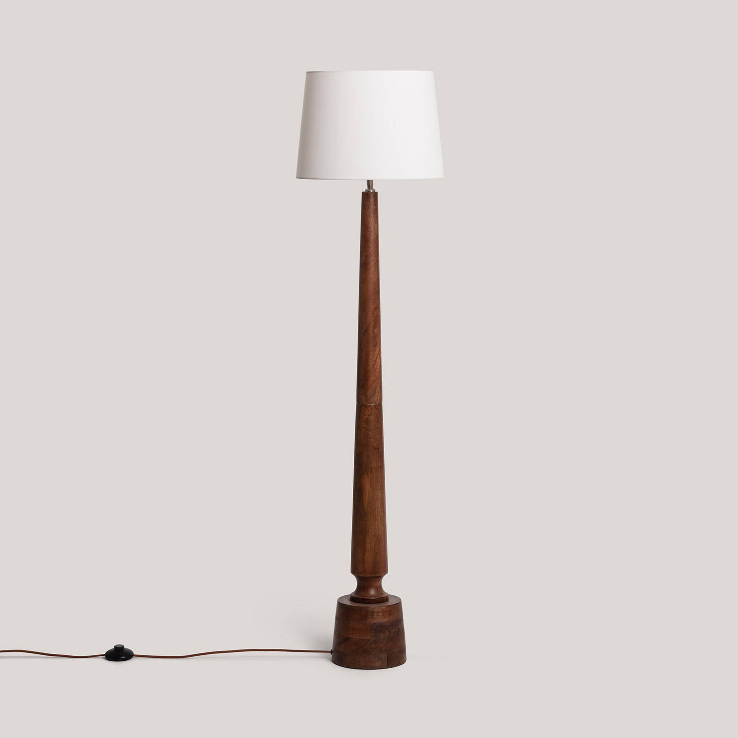 Lámpara de Pie Madera Kehna ILUZZIA