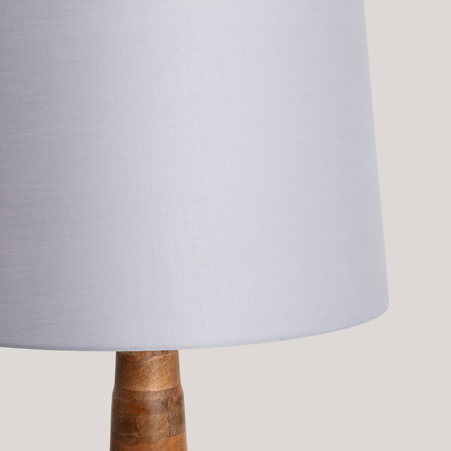 Lámpara de Pie Madera Zeil Rajesh ILUZZIA