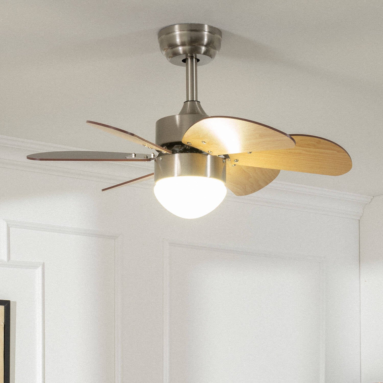 Ventilador de Techo Silencioso Orion Madera 81cm Motor DC