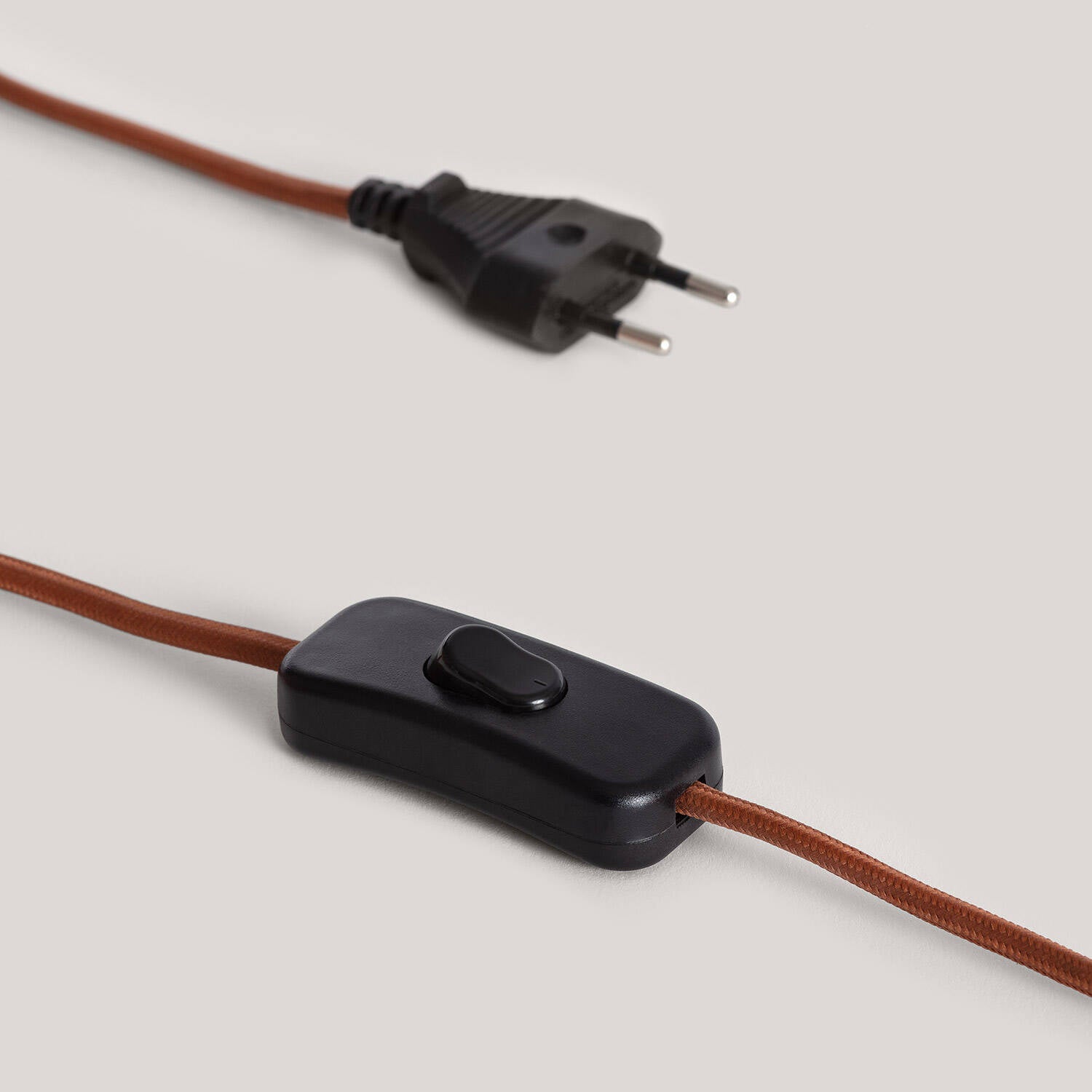 Lámpara de Mesa Madera Vihaan ILUZZIA