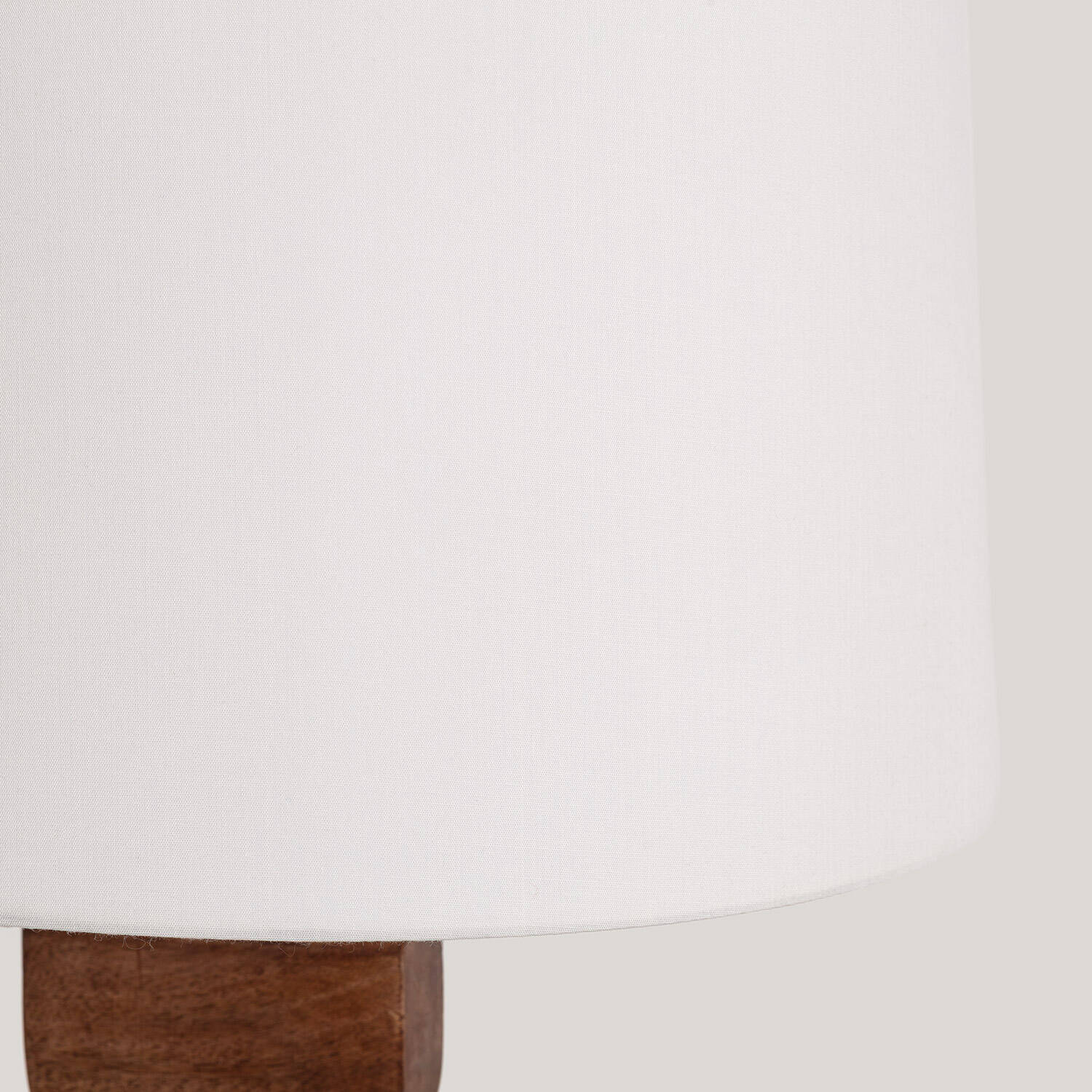 Lámpara de Mesa Madera Dagmar ILUZZIA