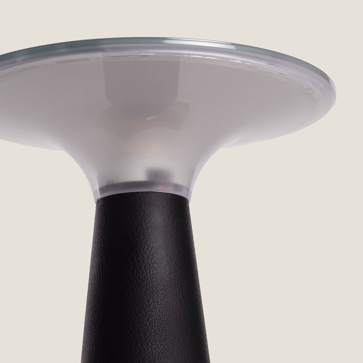 Lámpara de Mesa Solar Exterior LED Metal Portátil con Batería USB Recargable Soucha