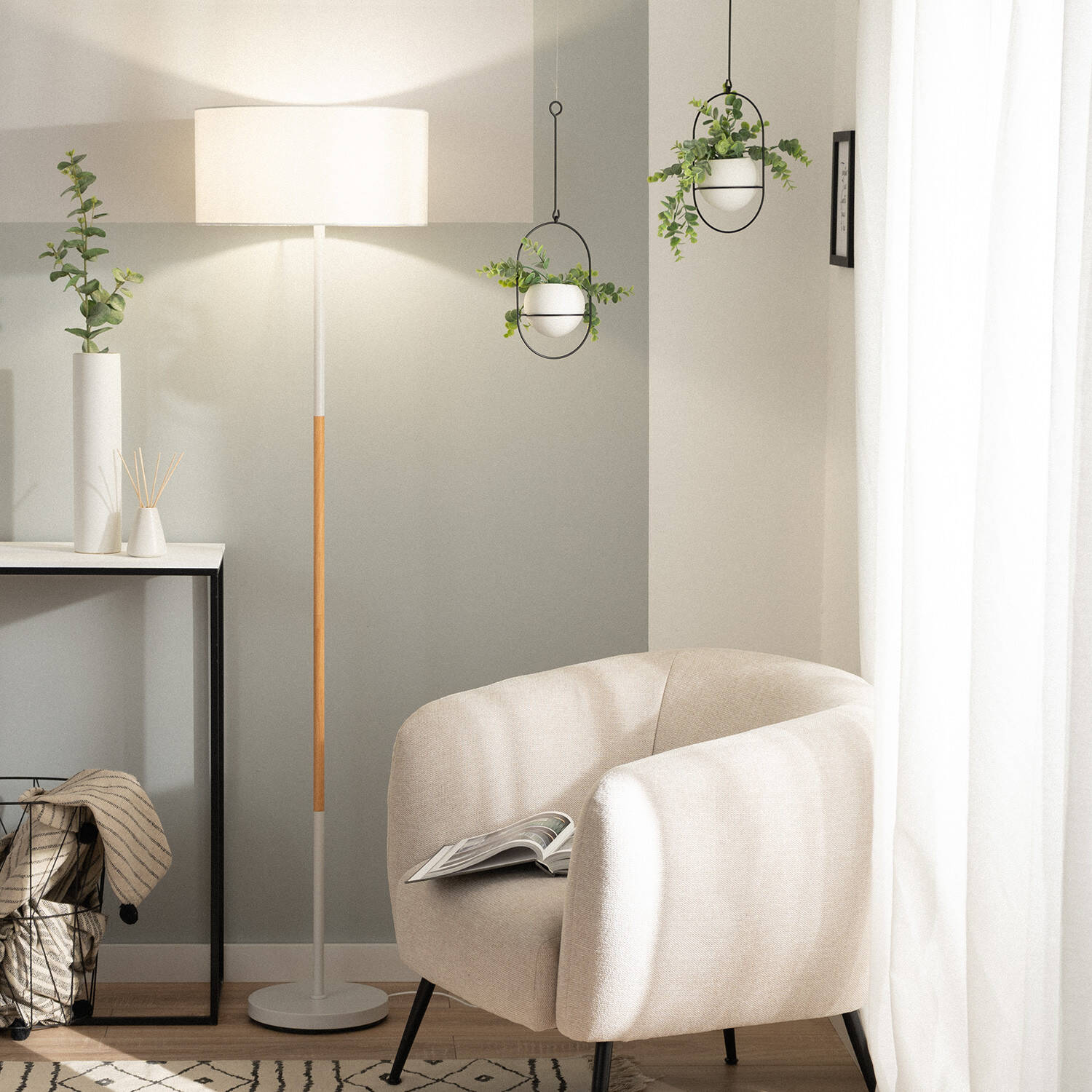 Lámpara de Pie Silinda