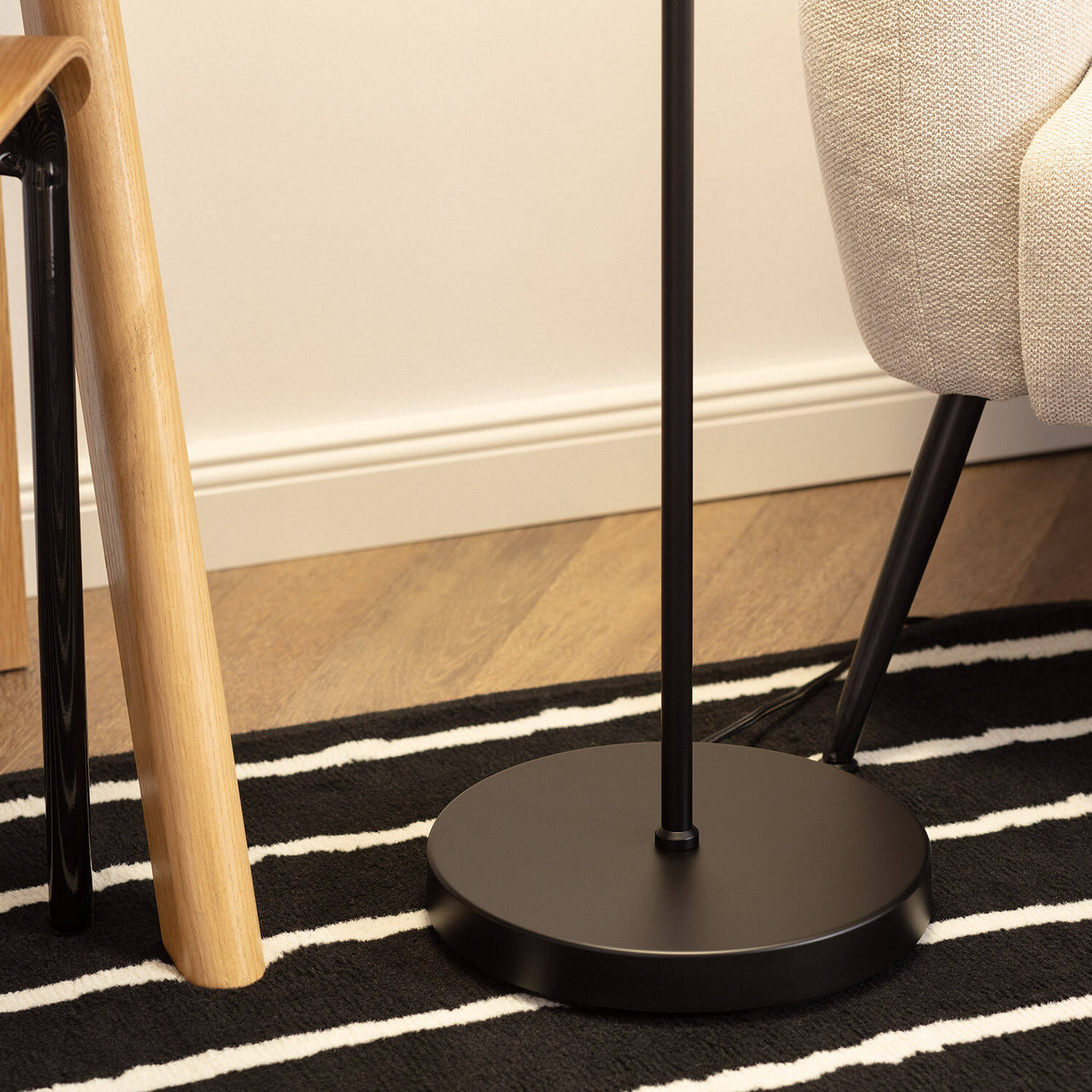 Lámpara de Pie Whirlwind