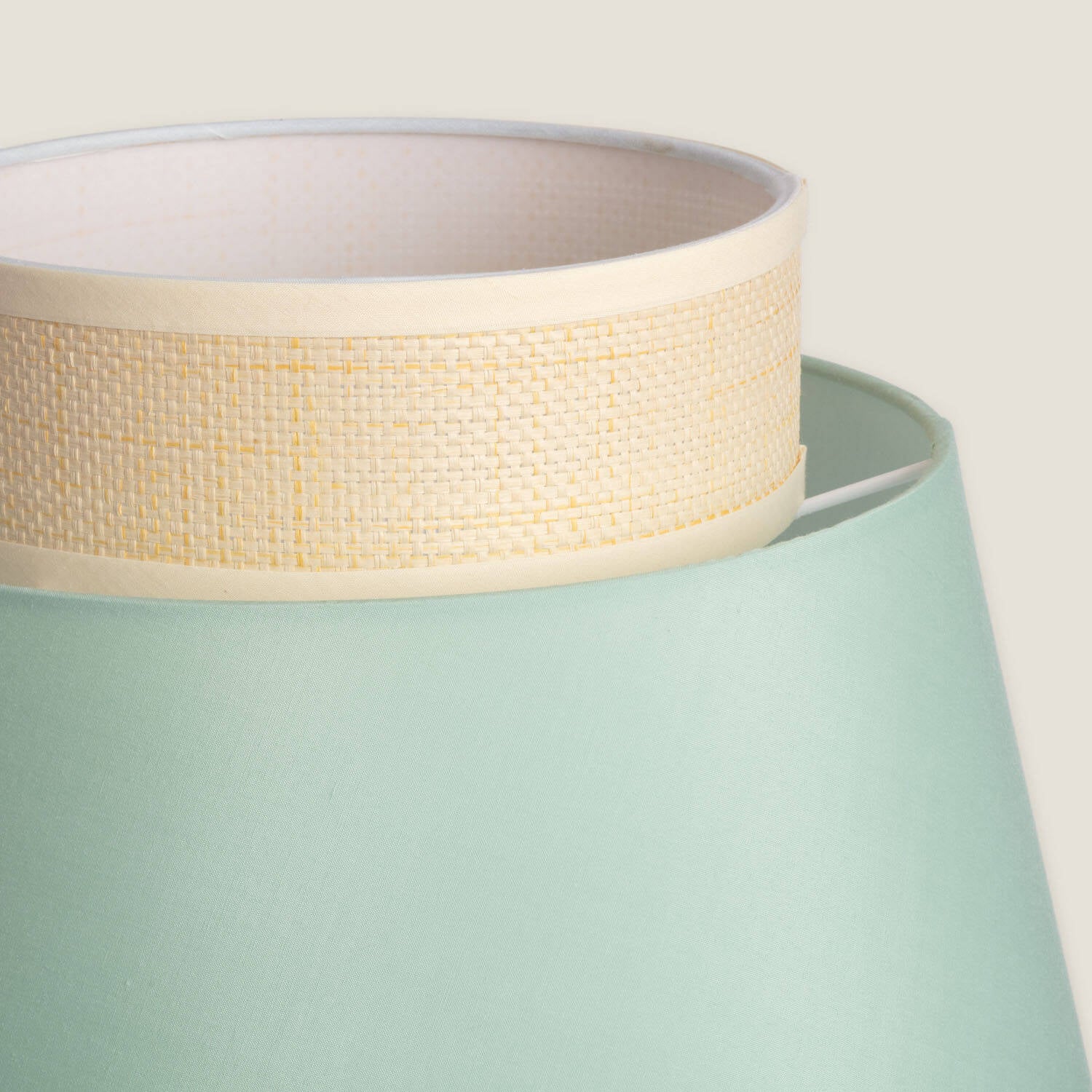 Lámpara de Pie Tela Chulu