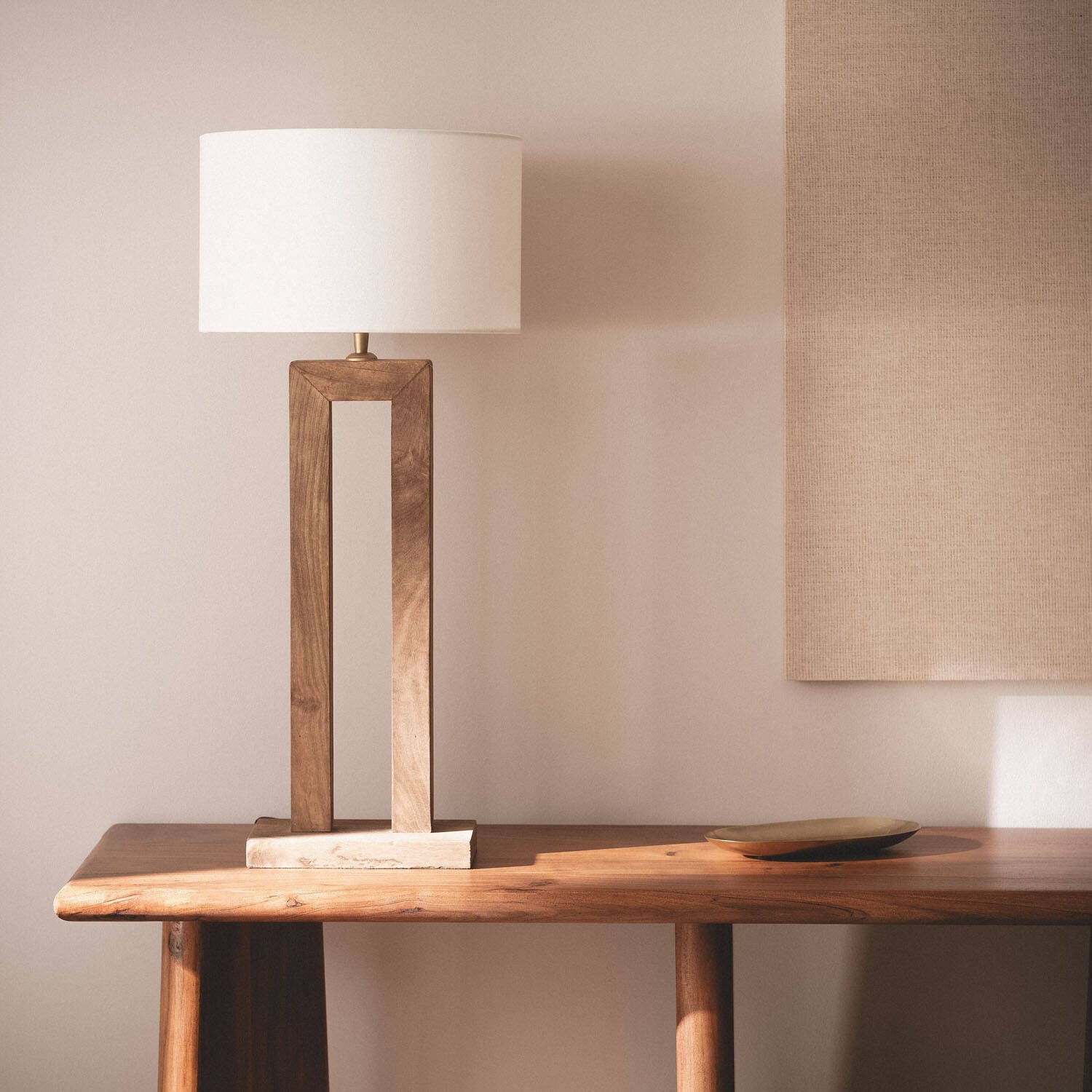 Lámpara de Mesa Madera Abner