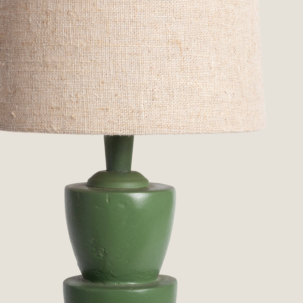 Lámpara de Mesa Resina Tinola Darian