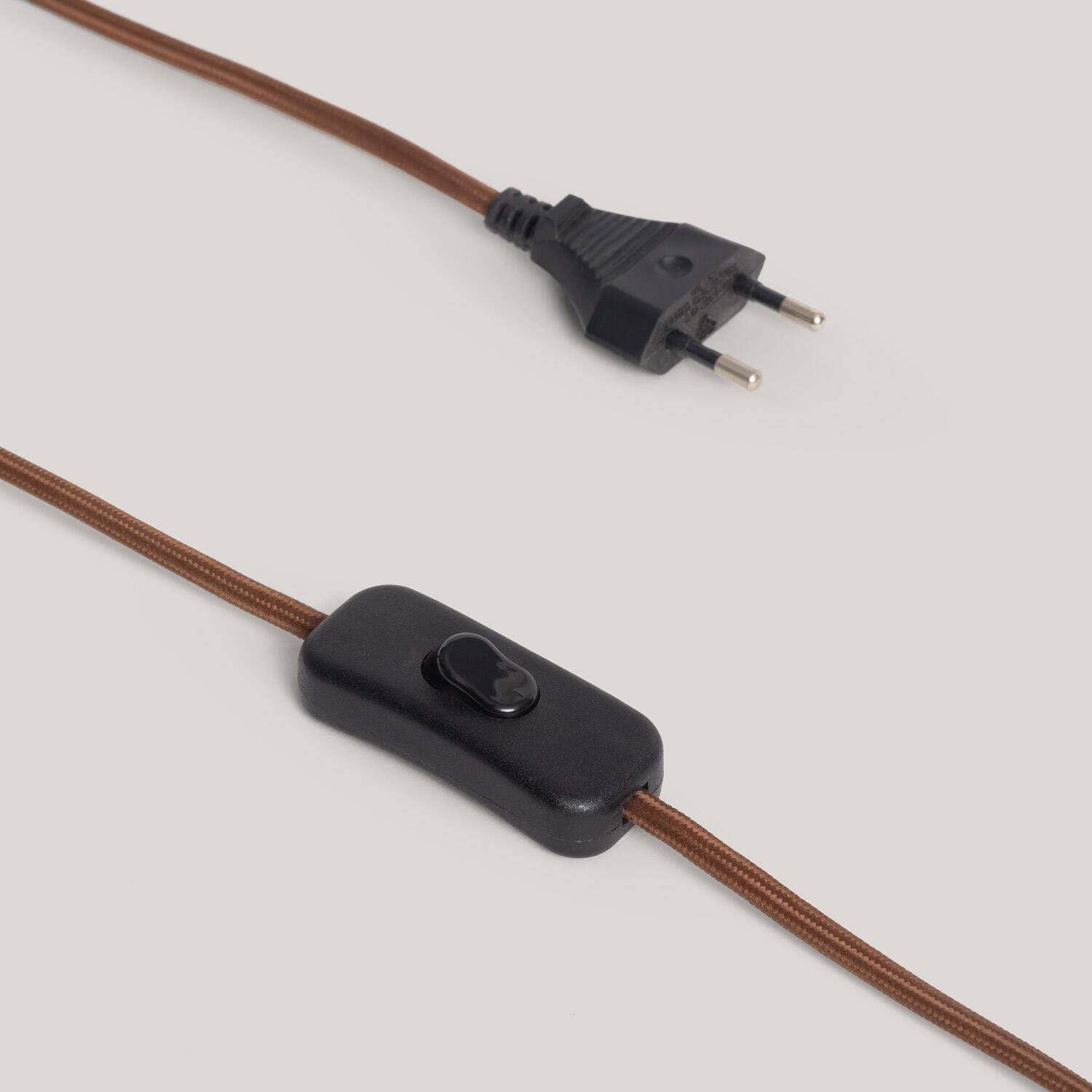 Lámpara de Mesa Madera Tanish ILUZZIA