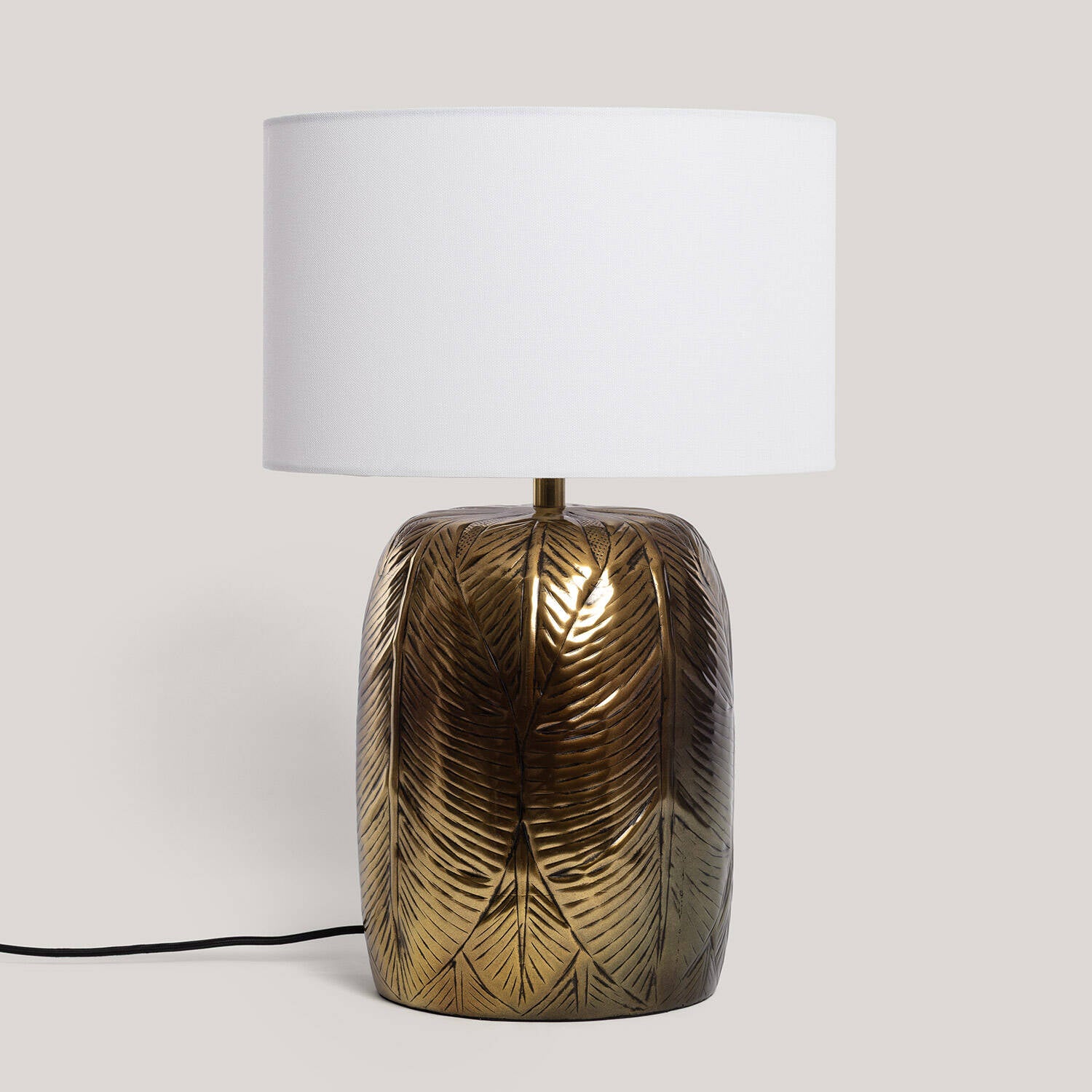 Lámpara de Mesa Aluminio Sahitya ILUZZIA