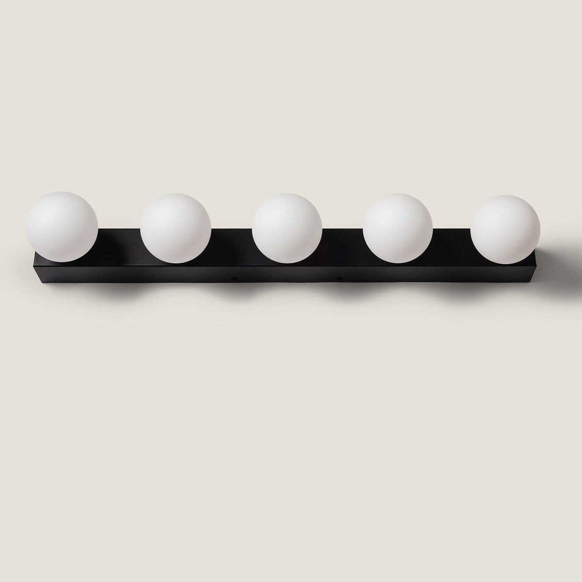 Aplique de Pared Baño Metal 5 Focos Aizkra