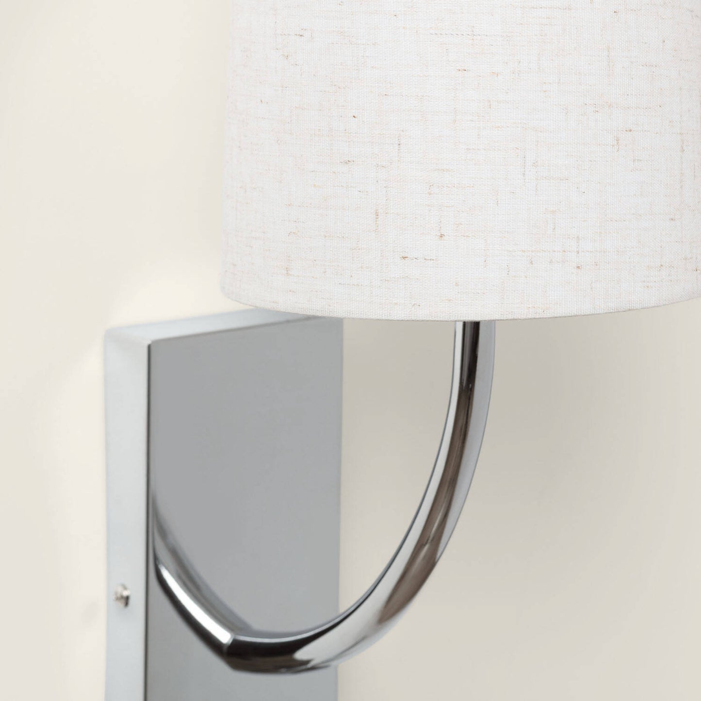 Aplique de Pared con Pantalla de Metal y Lino con Luz de Lectura Suite