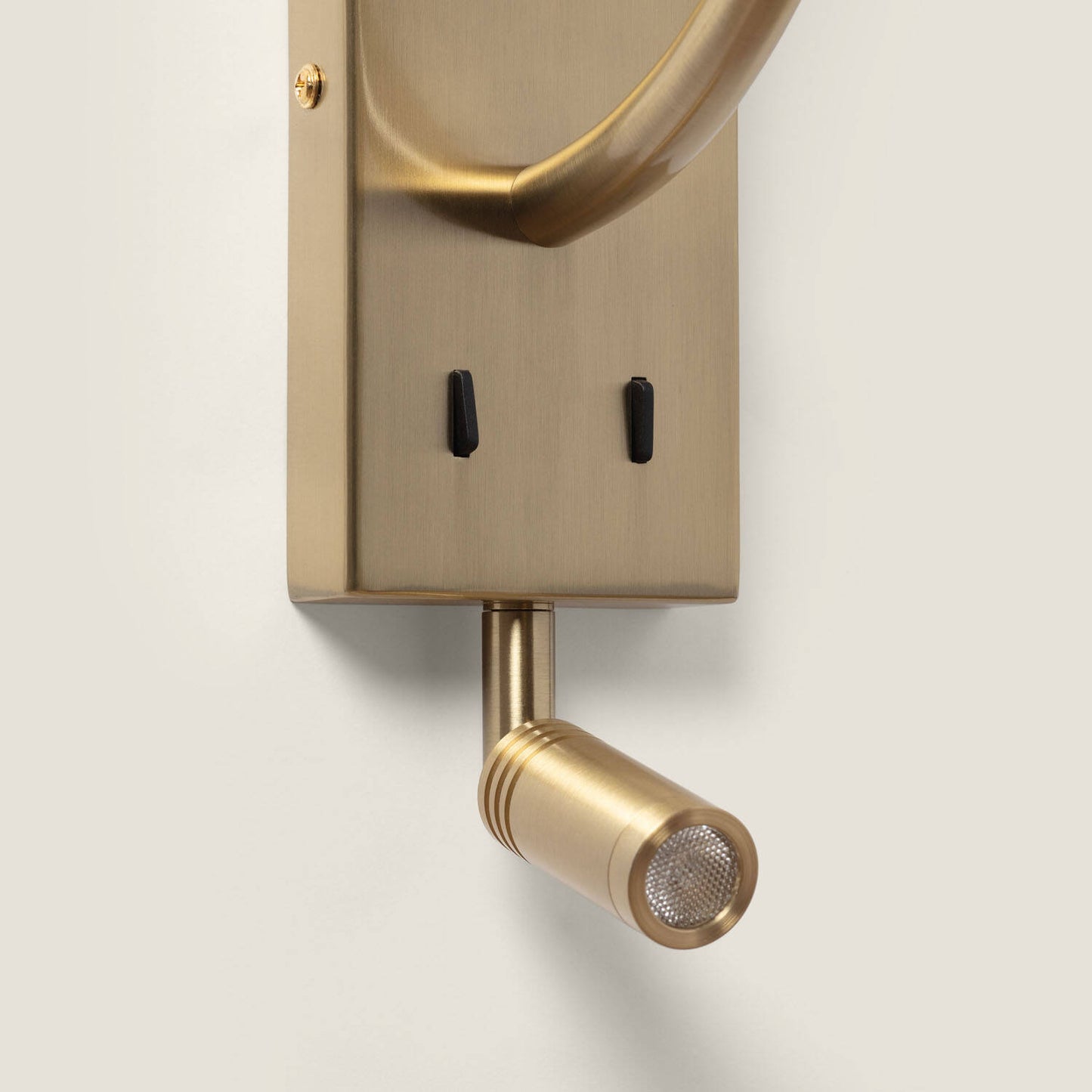 Aplique de Pared con Pantalla de Metal y Lino con Luz de Lectura Suite