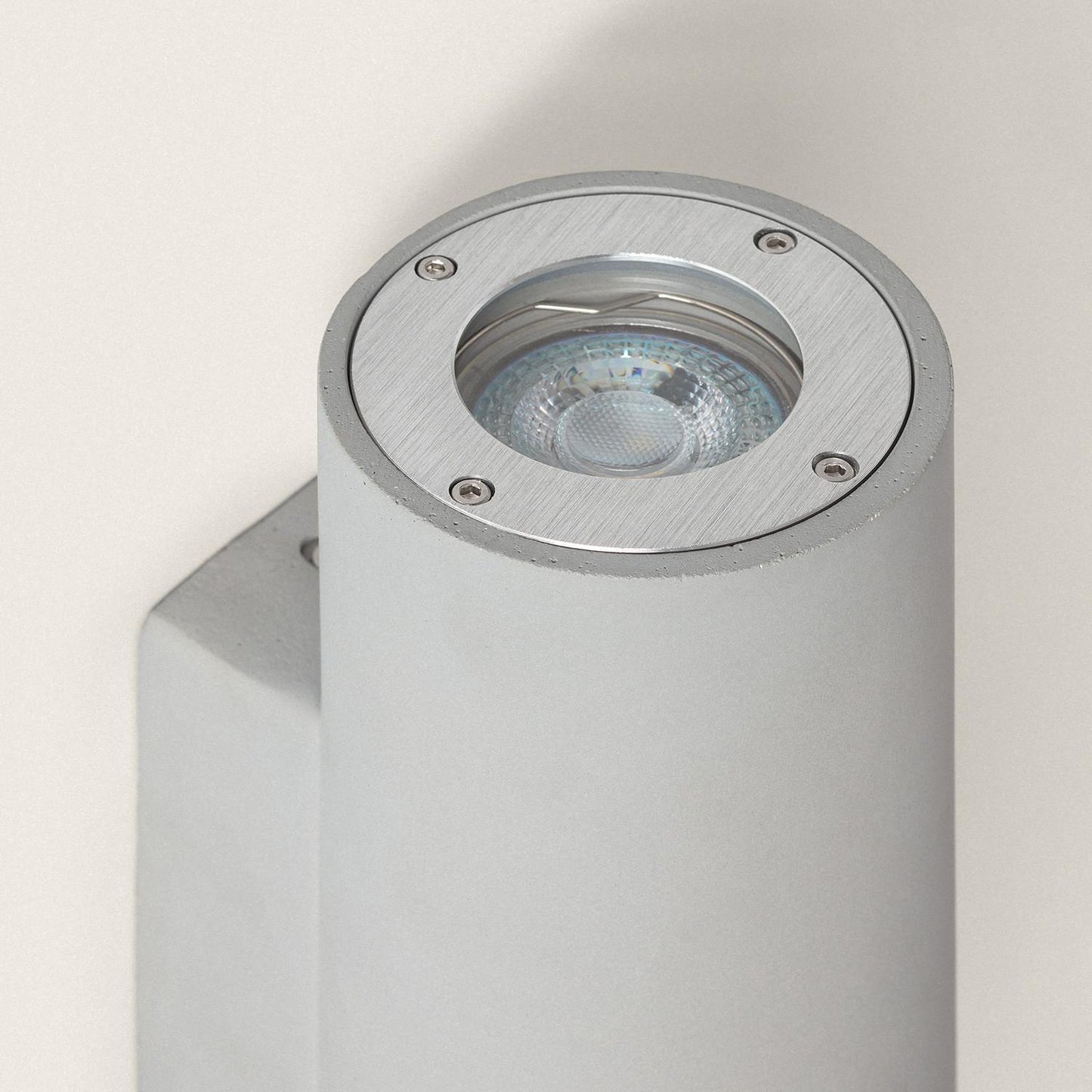 Aplique de Pared Exterior Cemento Iluminación Doble Cara Banjar Rond II