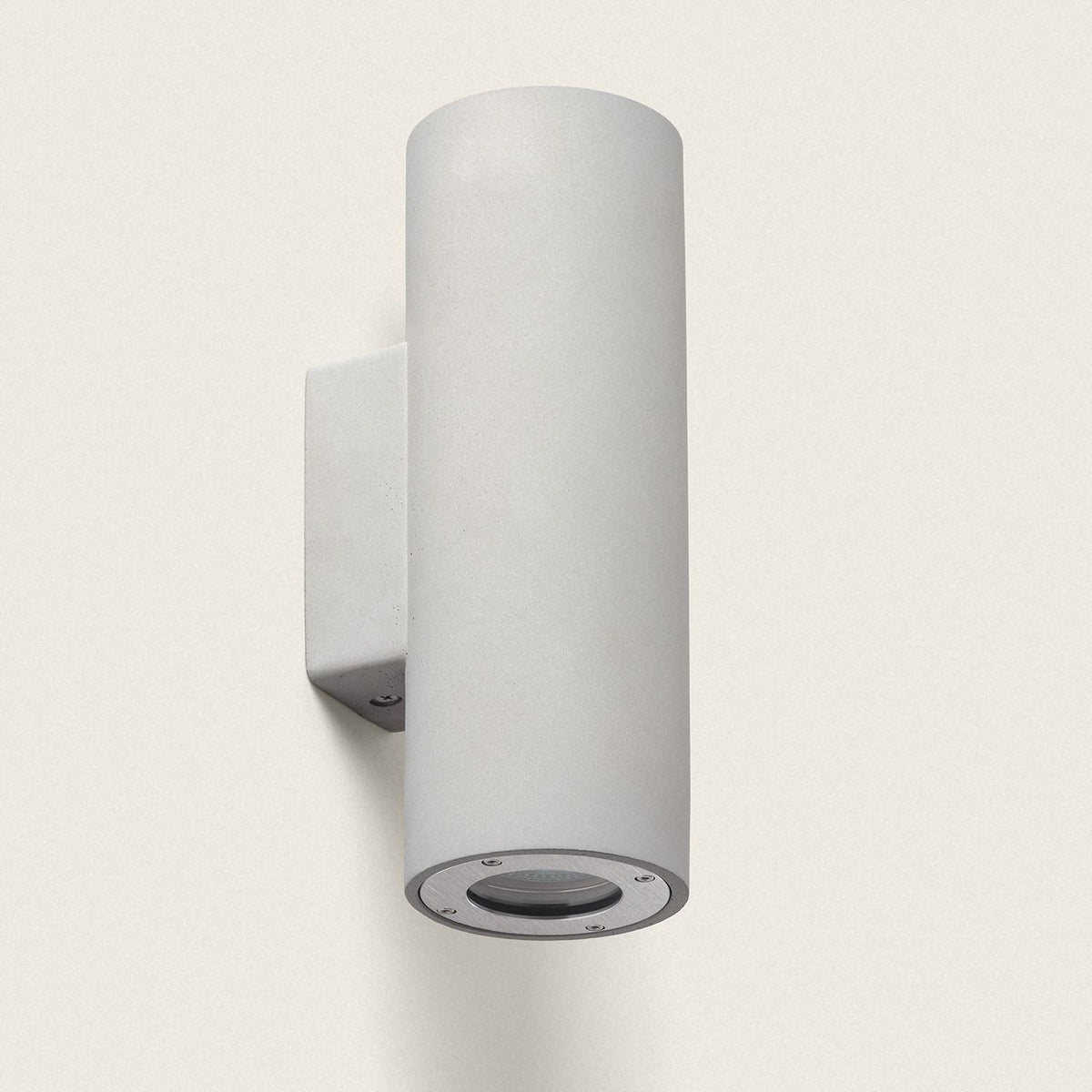 Aplique de Pared Exterior Cemento Iluminación Doble Cara Banjar Rond II