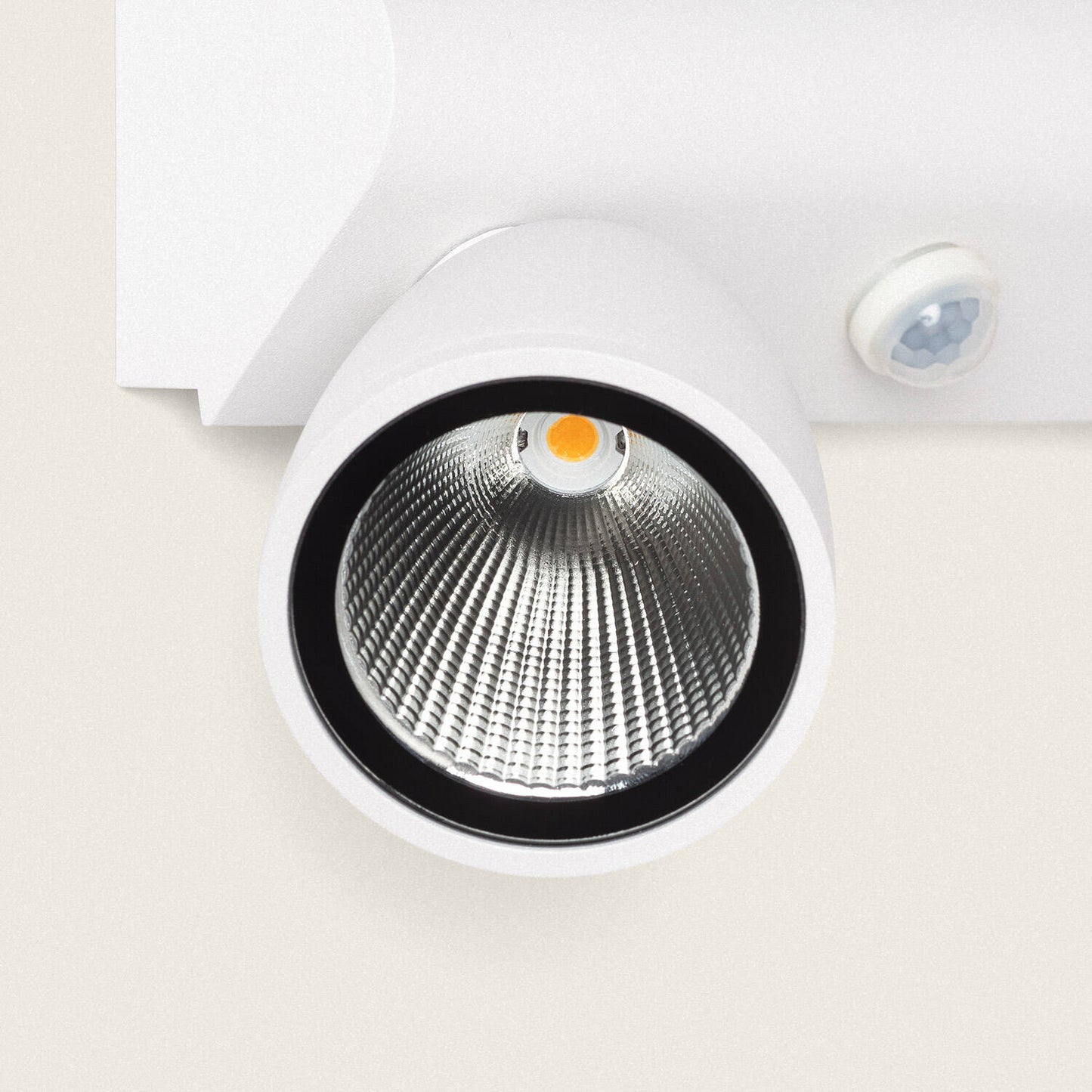 Aplique de Pared Exterior LED 12W Aluminio Con Detector de Movimiento PIR Abel Large Dos Focos
