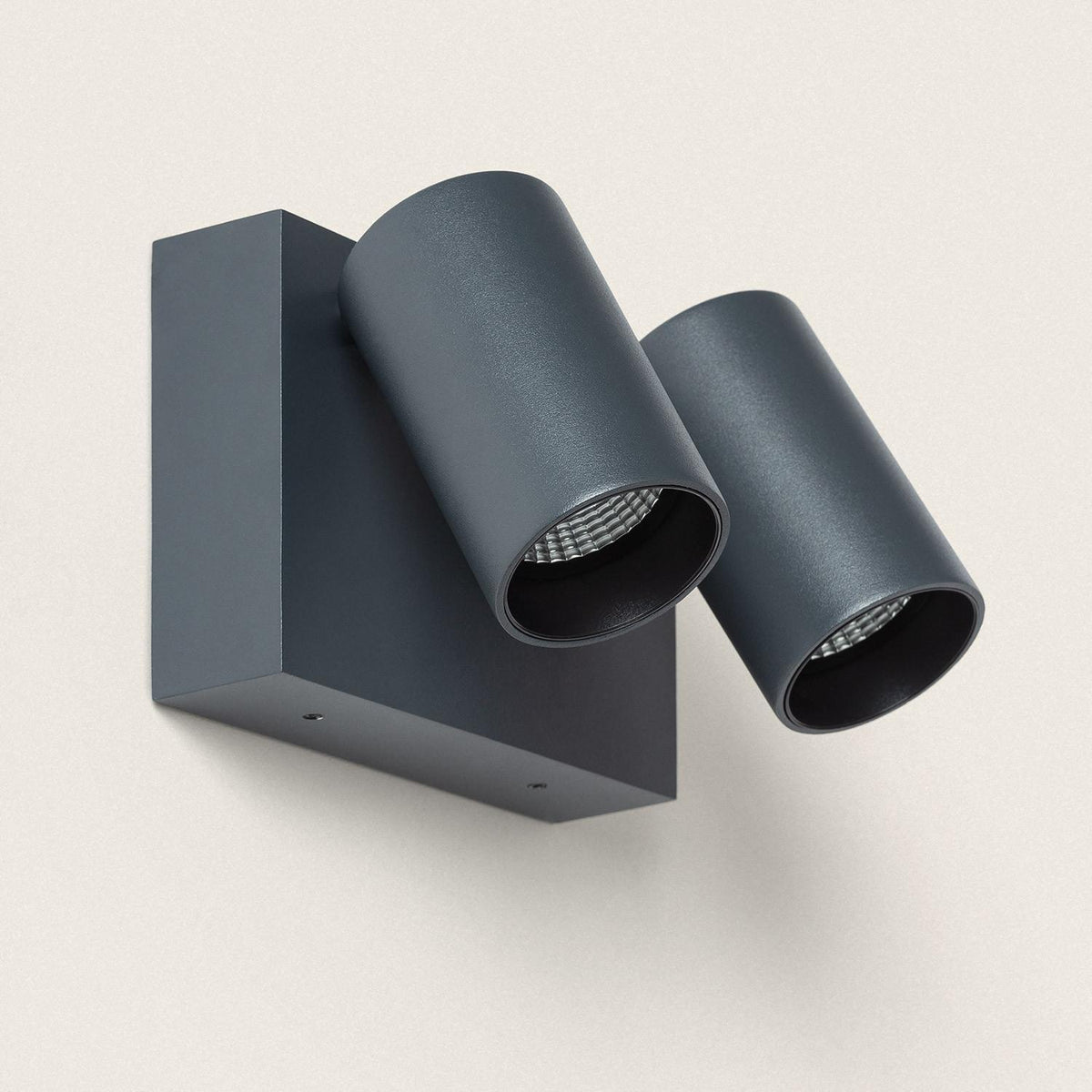 Aplique de Pared Exterior LED 18W Aluminio CCT Seleccionable Dos Focos Kuriya