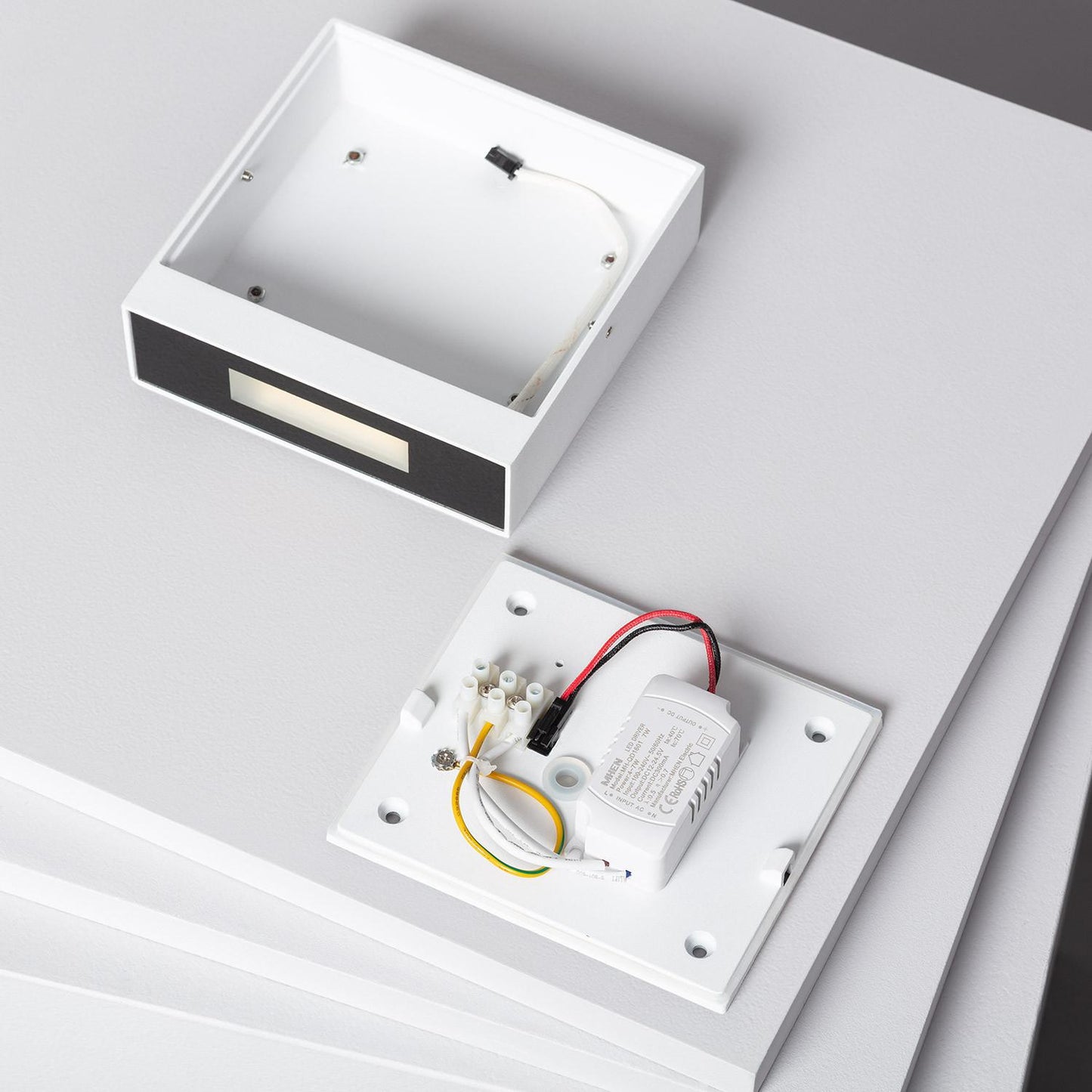 Aplique de Pared Exterior LED 6W de Aluminio Roma Negro
