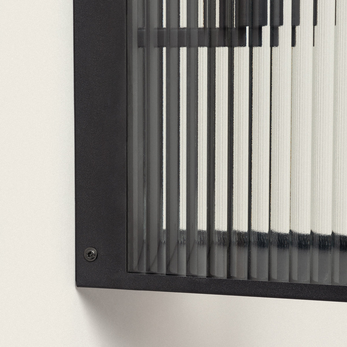 Aplique de Pared Exterior Metal y Cristal Big Taiga