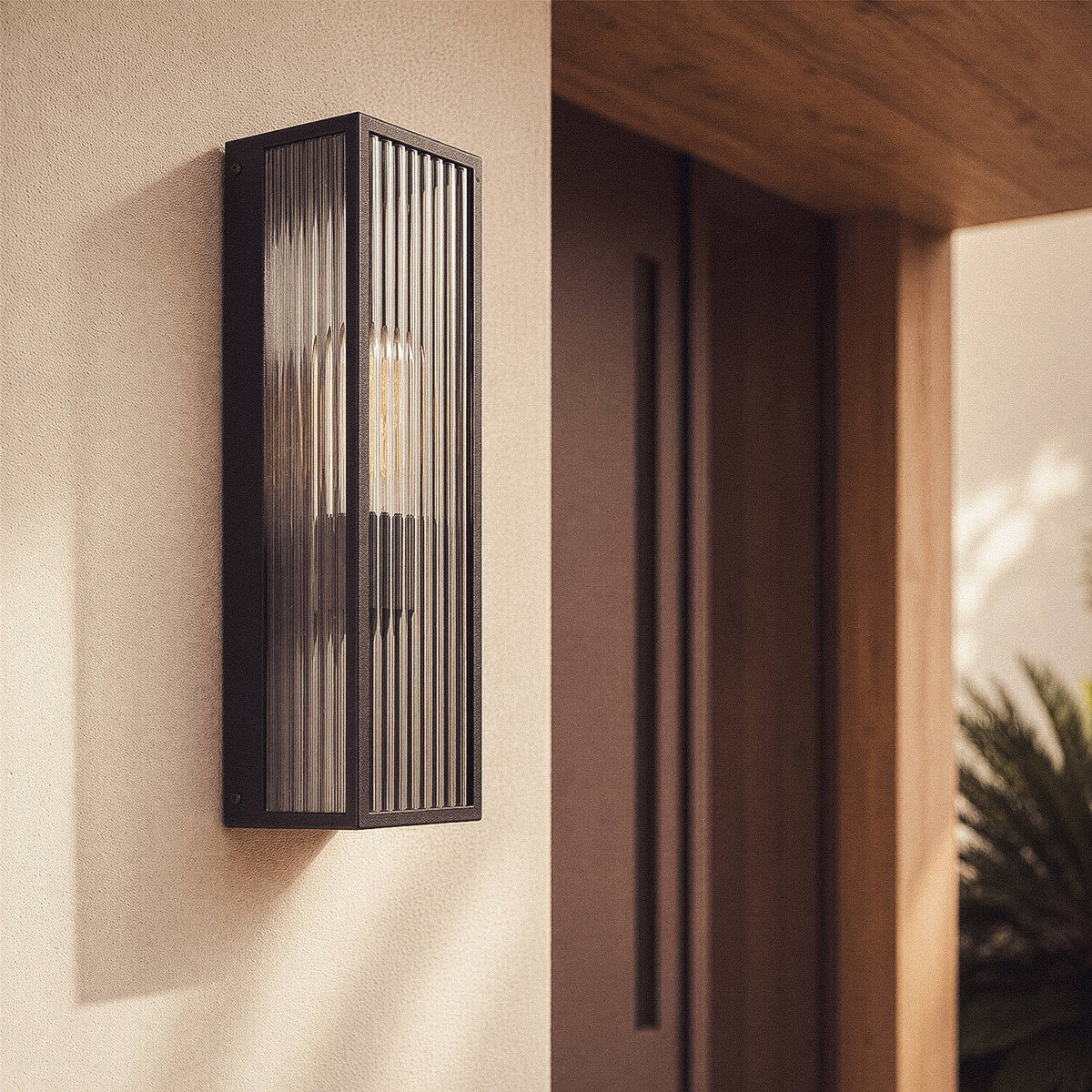 Aplique de Pared Exterior Metal y Cristal Taiga