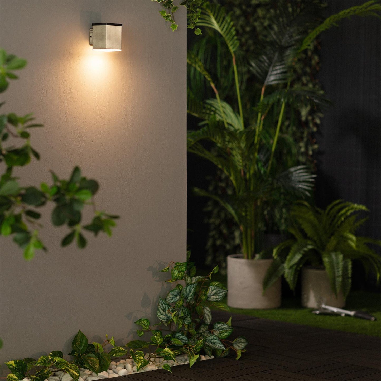 Aplique de Pared Exterior Solar LED de Acero Inoxidable Jafaro