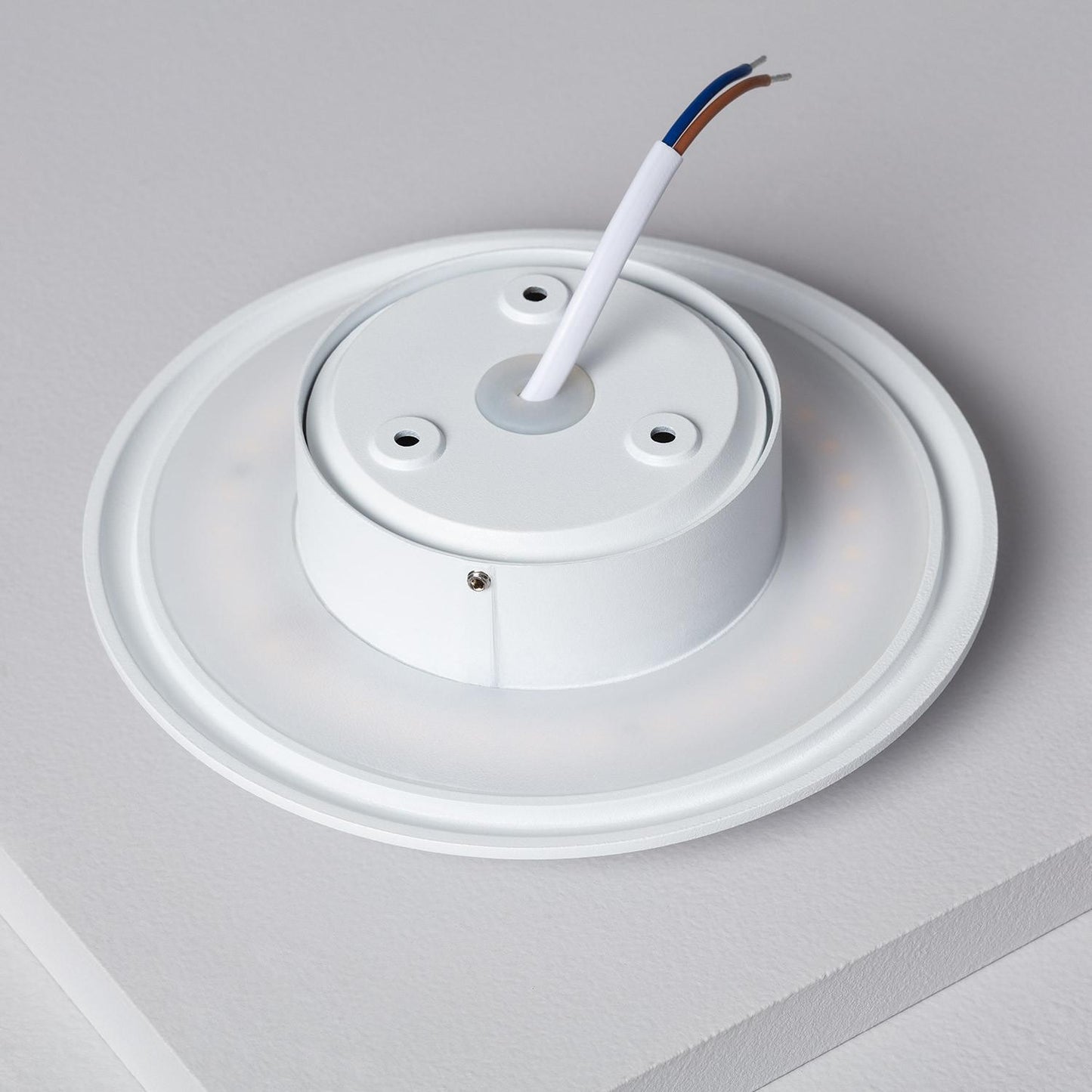 Aplique de Pared LED 6W de Aluminio Iris Blanco