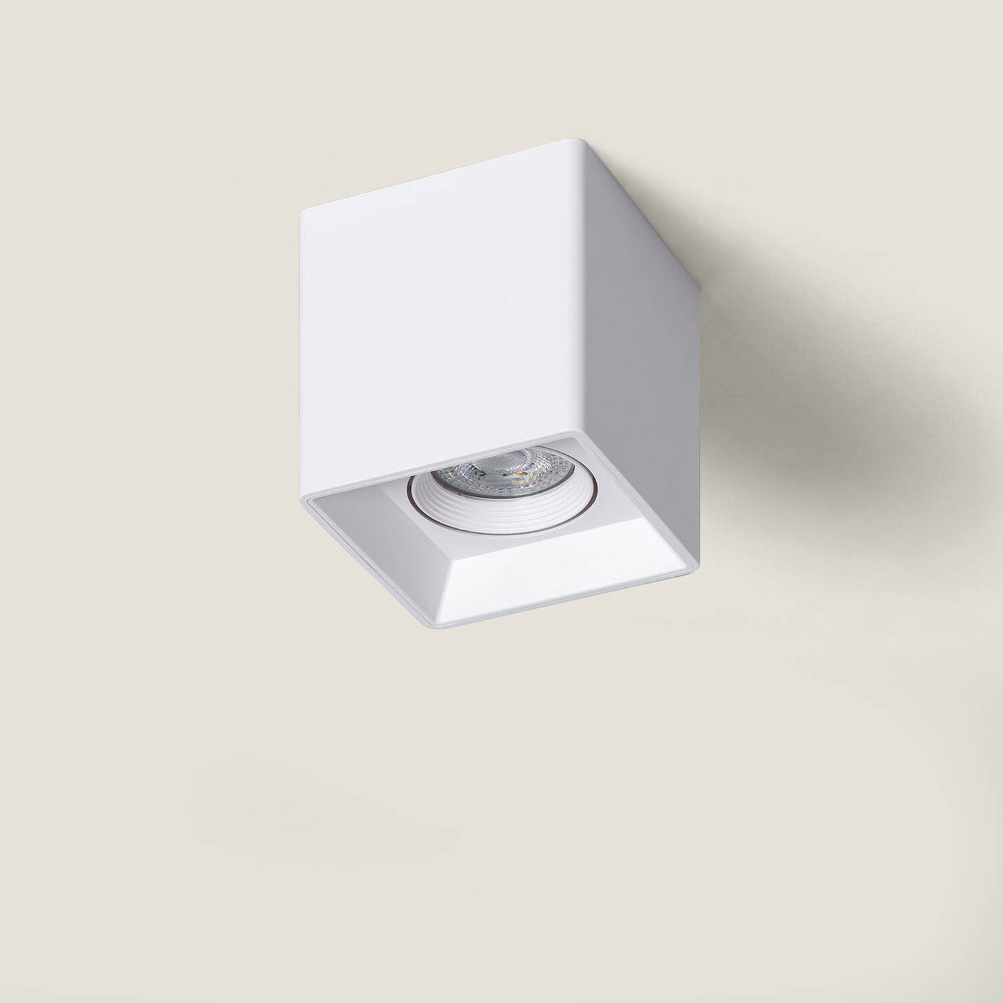 Aplique de Techo Cuadrado Blanco con Bombilla GU10 Space
