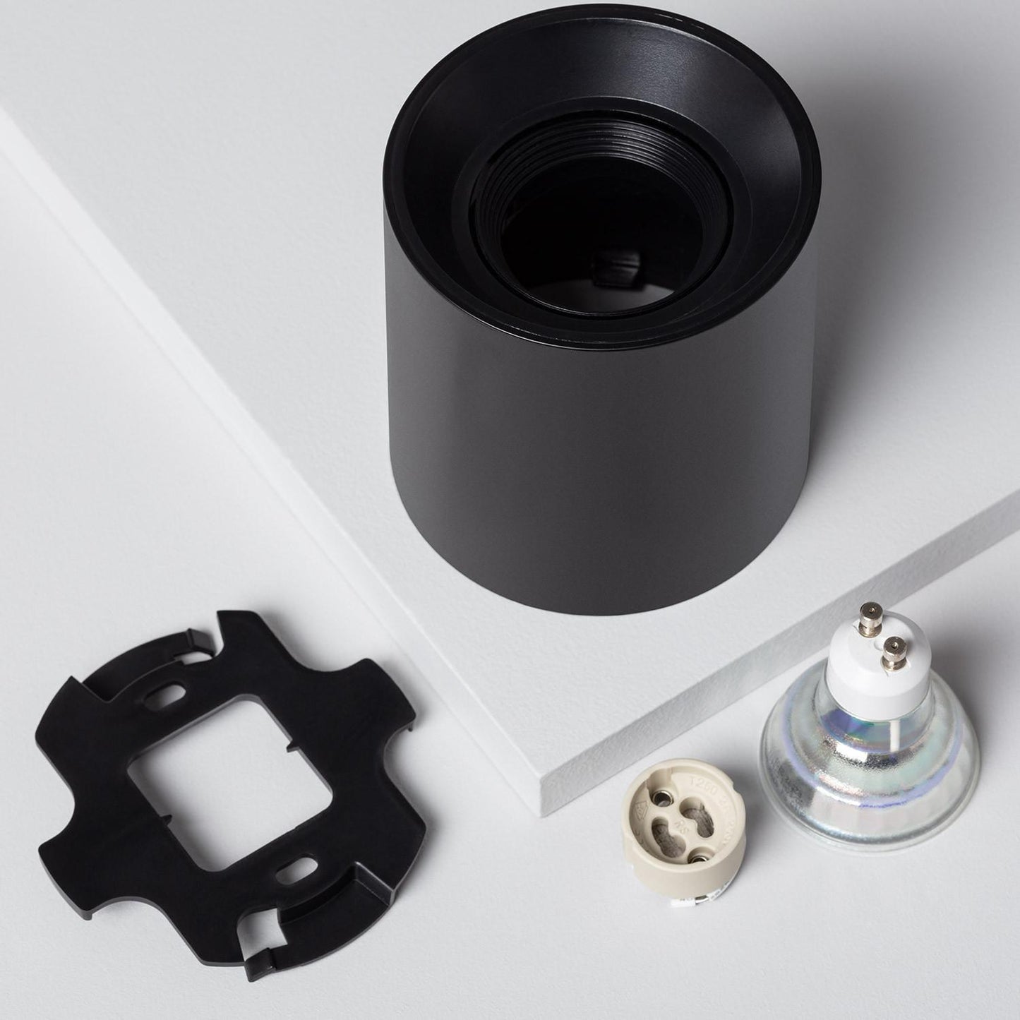 Aplique de Techo Negro con Bombilla GU10 Space