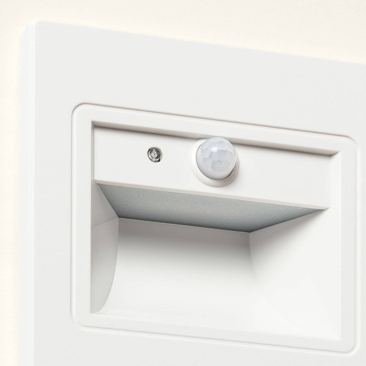 Baliza de Pared LED 1.5 W Empotrable con Sensor PIR y Crepuscular Bark Blanco