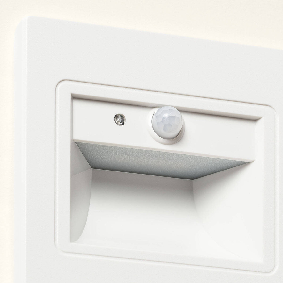 Baliza de Pared LED 1.5 W Empotrable con Sensor PIR y Crepuscular Bark Blanco
