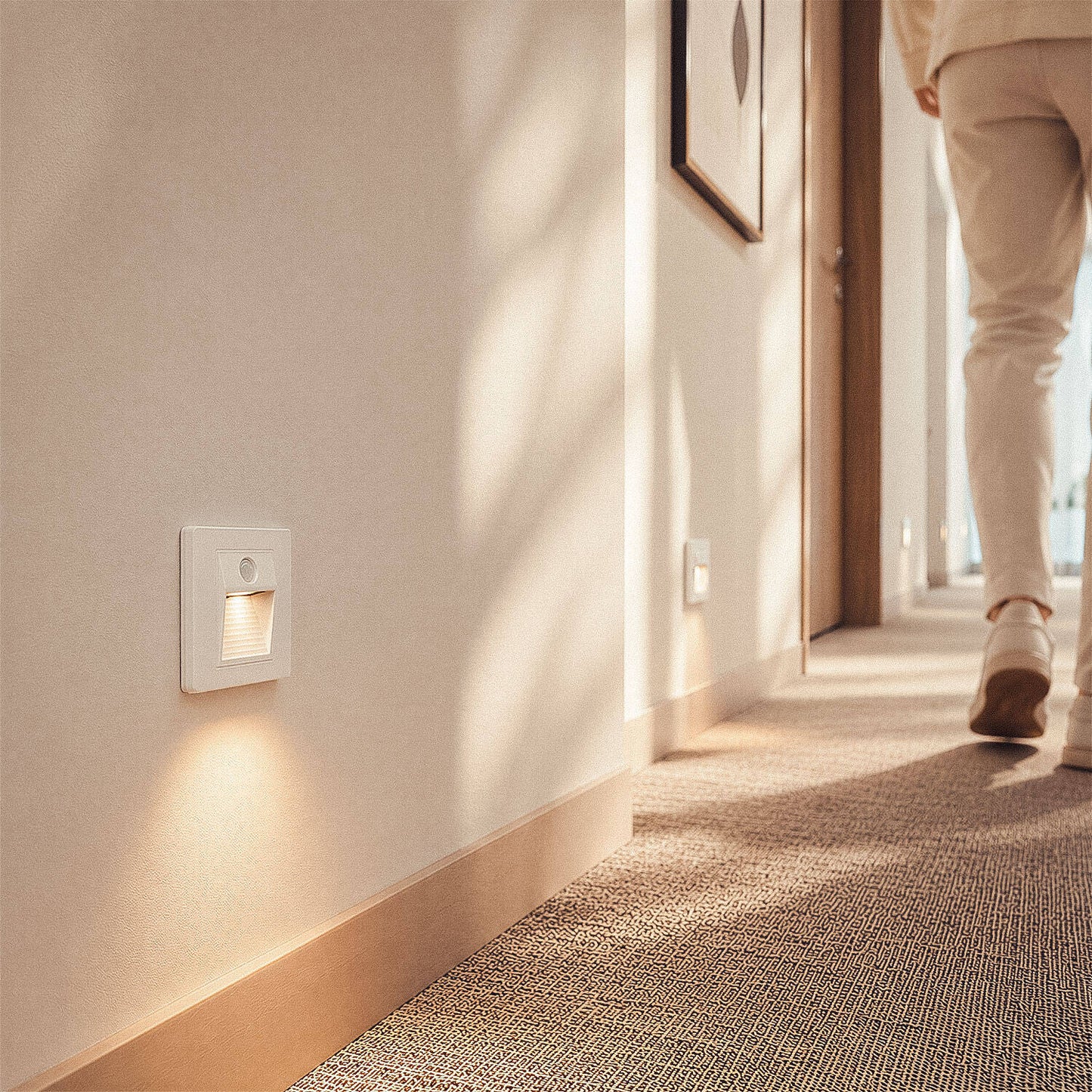 Baliza de Pared LED Empotrable con Sensor PIR Olite para Caja Universal