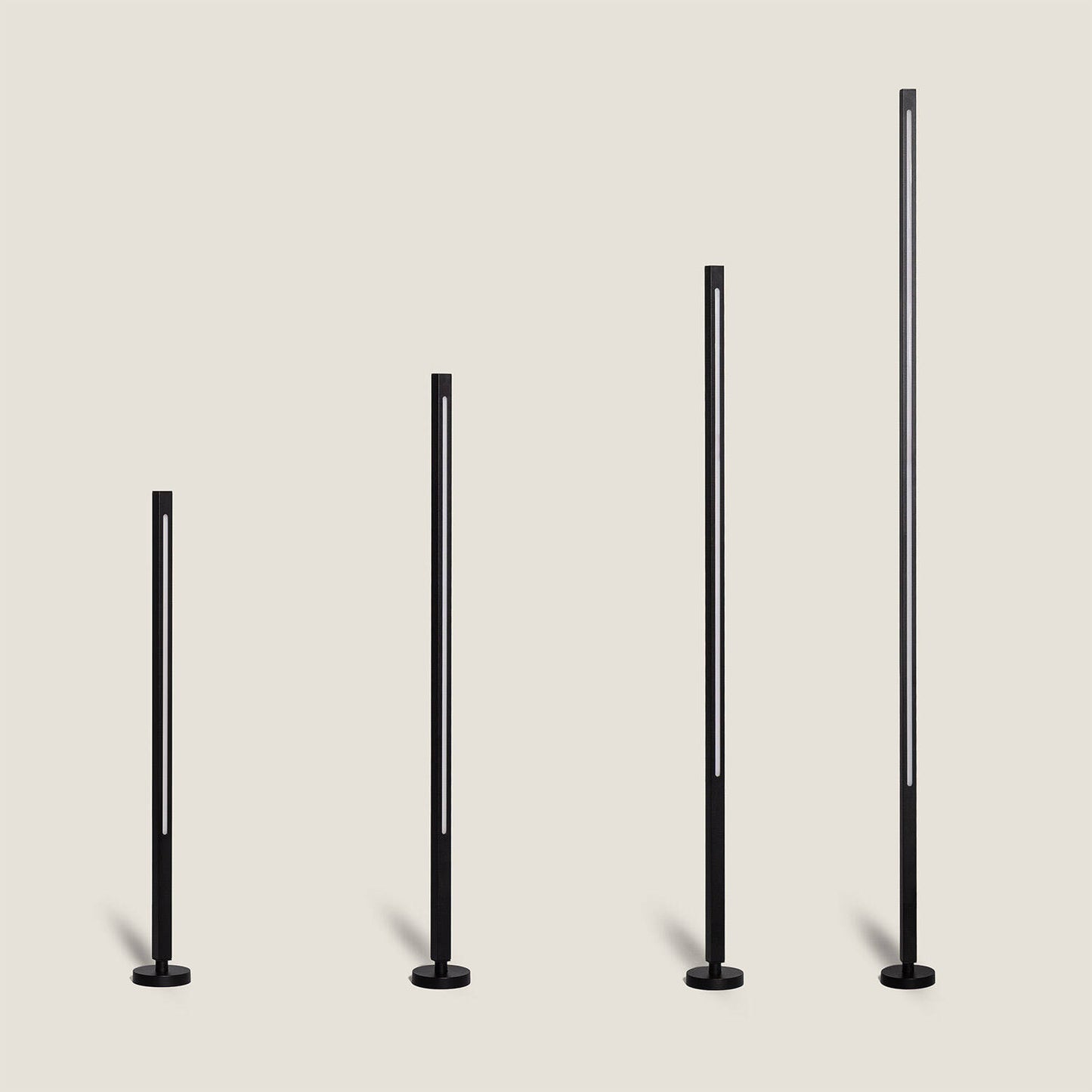 Baliza de Pie Exterior LED 12-24W 80-160 cm Superficie Calax