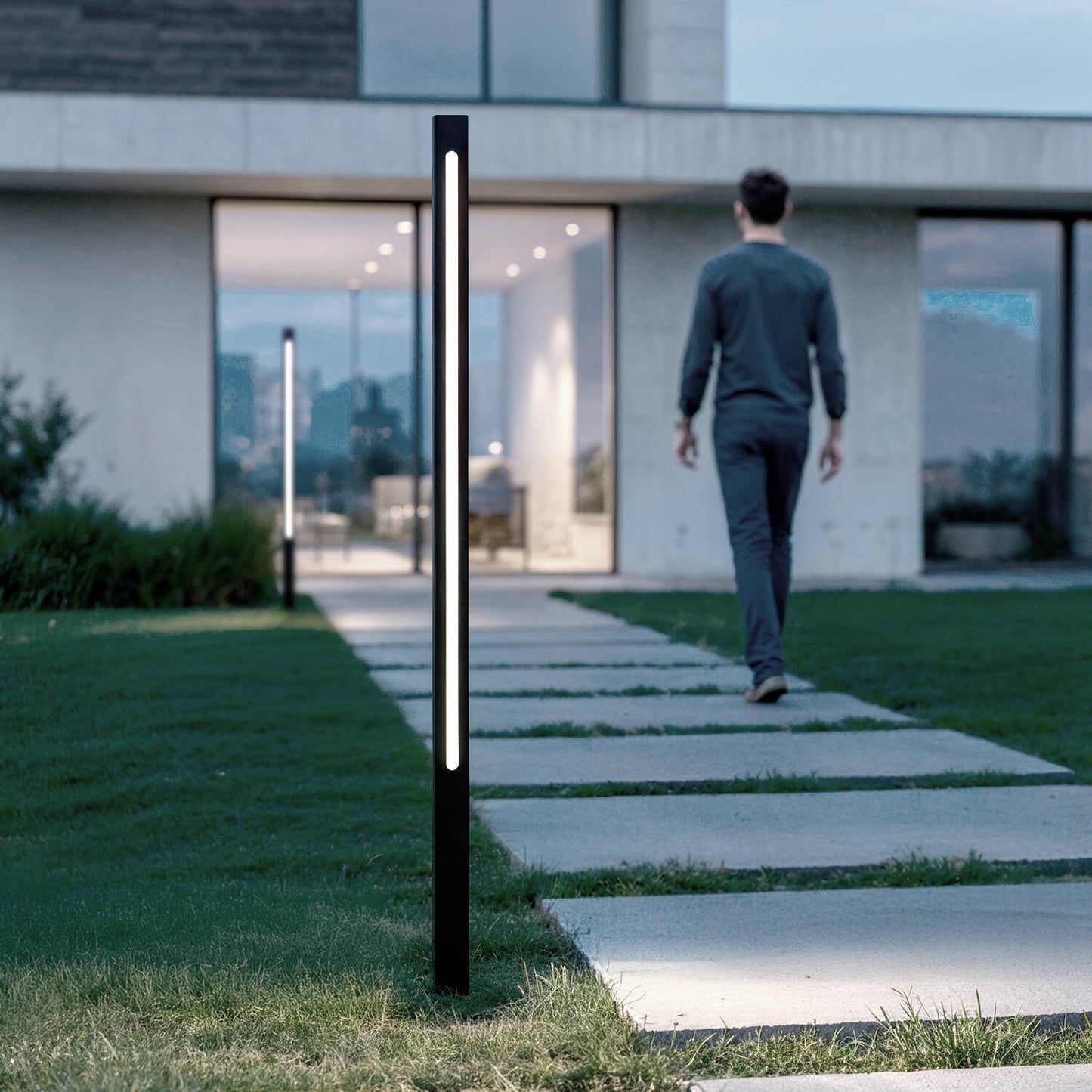 Baliza Exterior LED 12-24W 80-160 cm con Pincho Calax