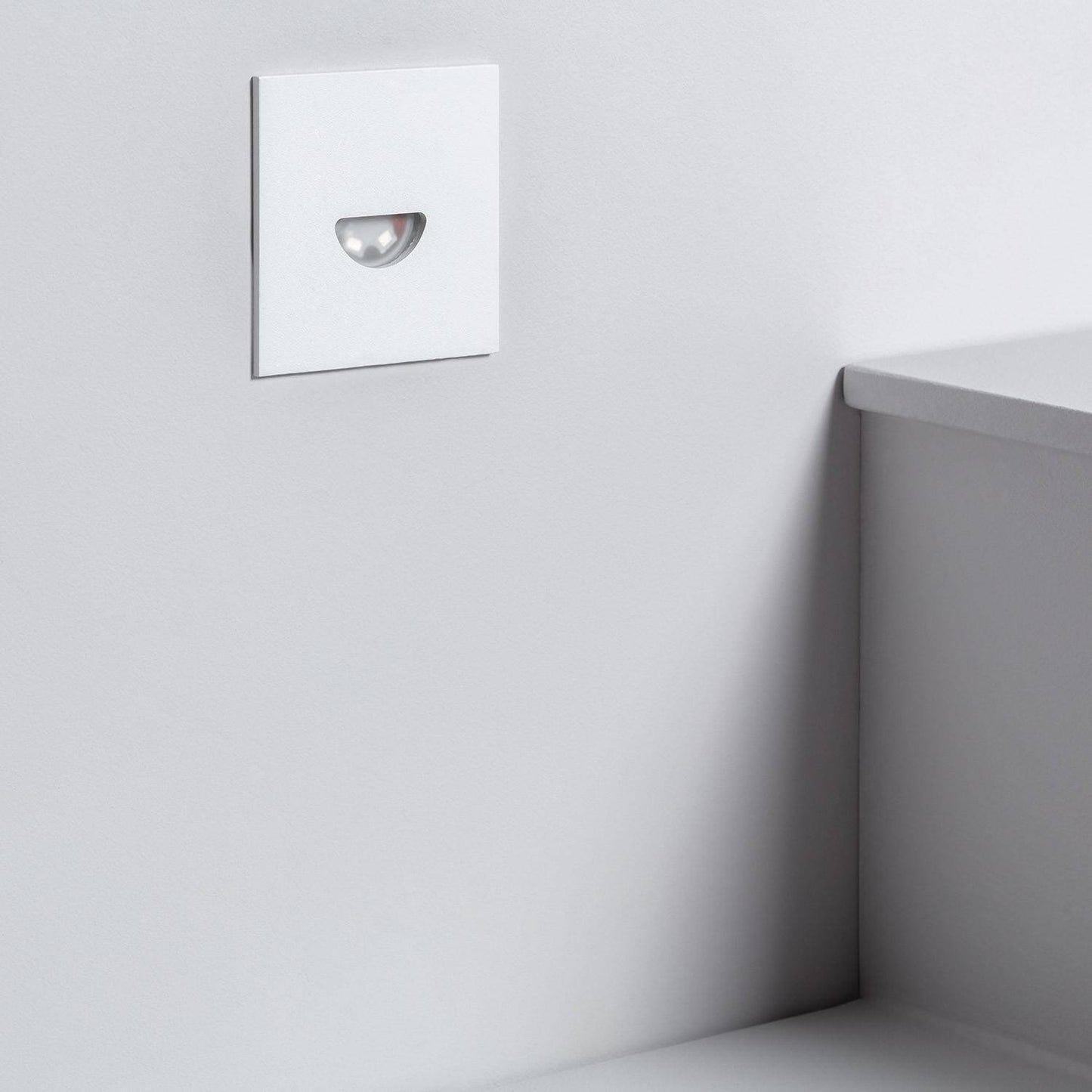 Baliza Exterior LED 2W Empotrable Aluminio Pared Cuadrado Blanco Guell