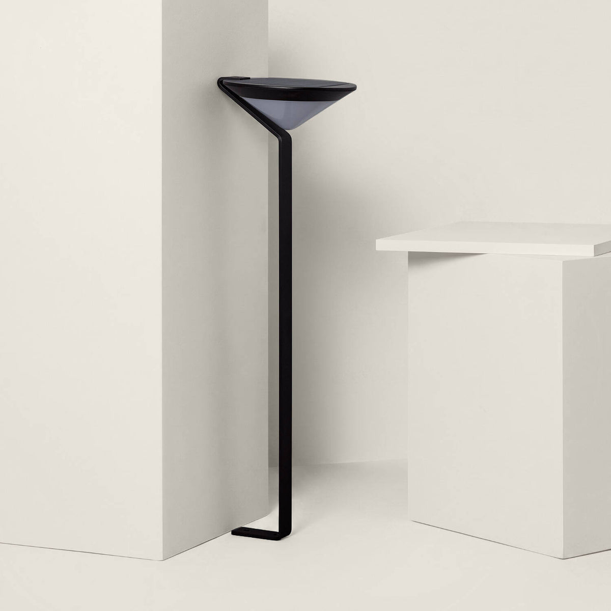 Baliza Solar Exterior LED Superficie Pie 80cm con Detector de Movimiento Yuma Big