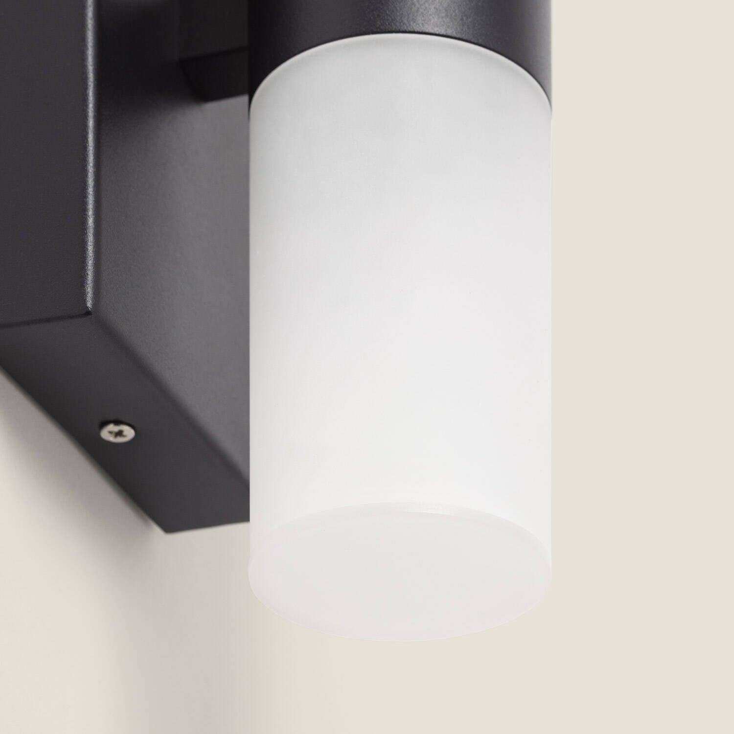 Aplique de Pared Baño LED 6W Aluminio y PC Avery