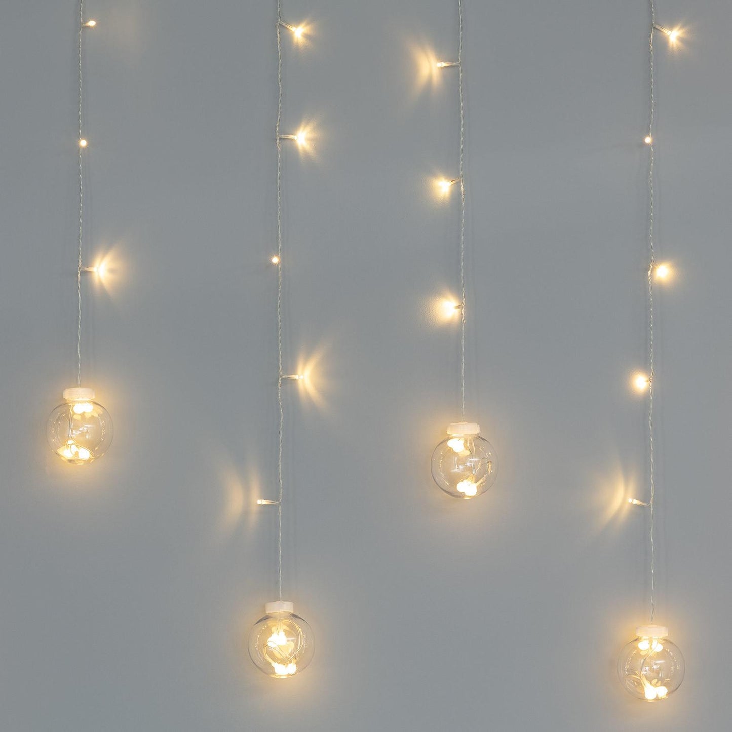 Cortina Bolas Colgantes LED 3.6W 2.5m