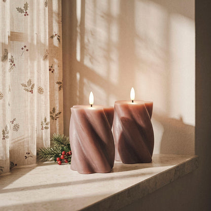 Dos Velas de Cera Decorativa LED con Diseño Ondulado Velia