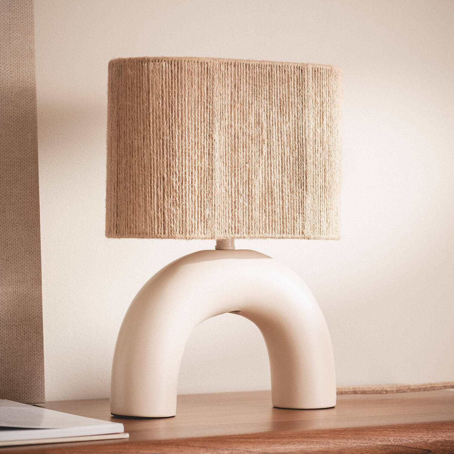 Lámpara de Mesa Cerámica y Cuerda Natural Callie