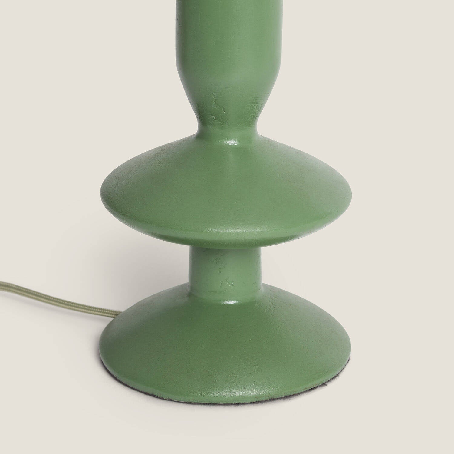 Lámpara de Mesa Resina Tinola Daleth