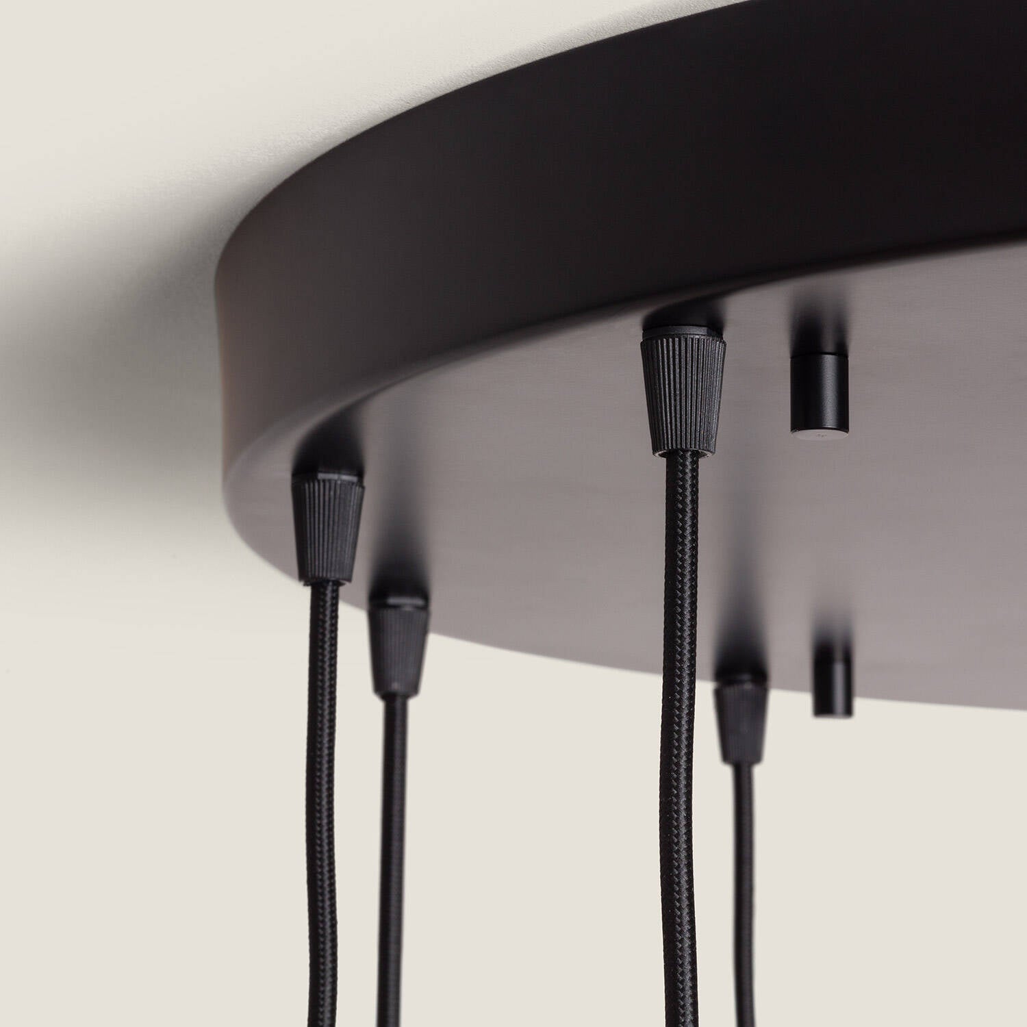 Lámpara Colgante Aluminio Hassi 12 Focos