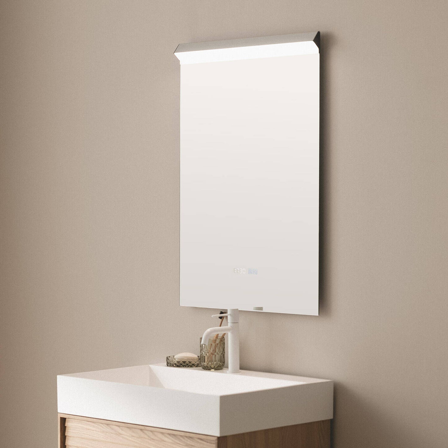 Espejo Baño con Luz LED y Antivaho 85x60 cm Jannada