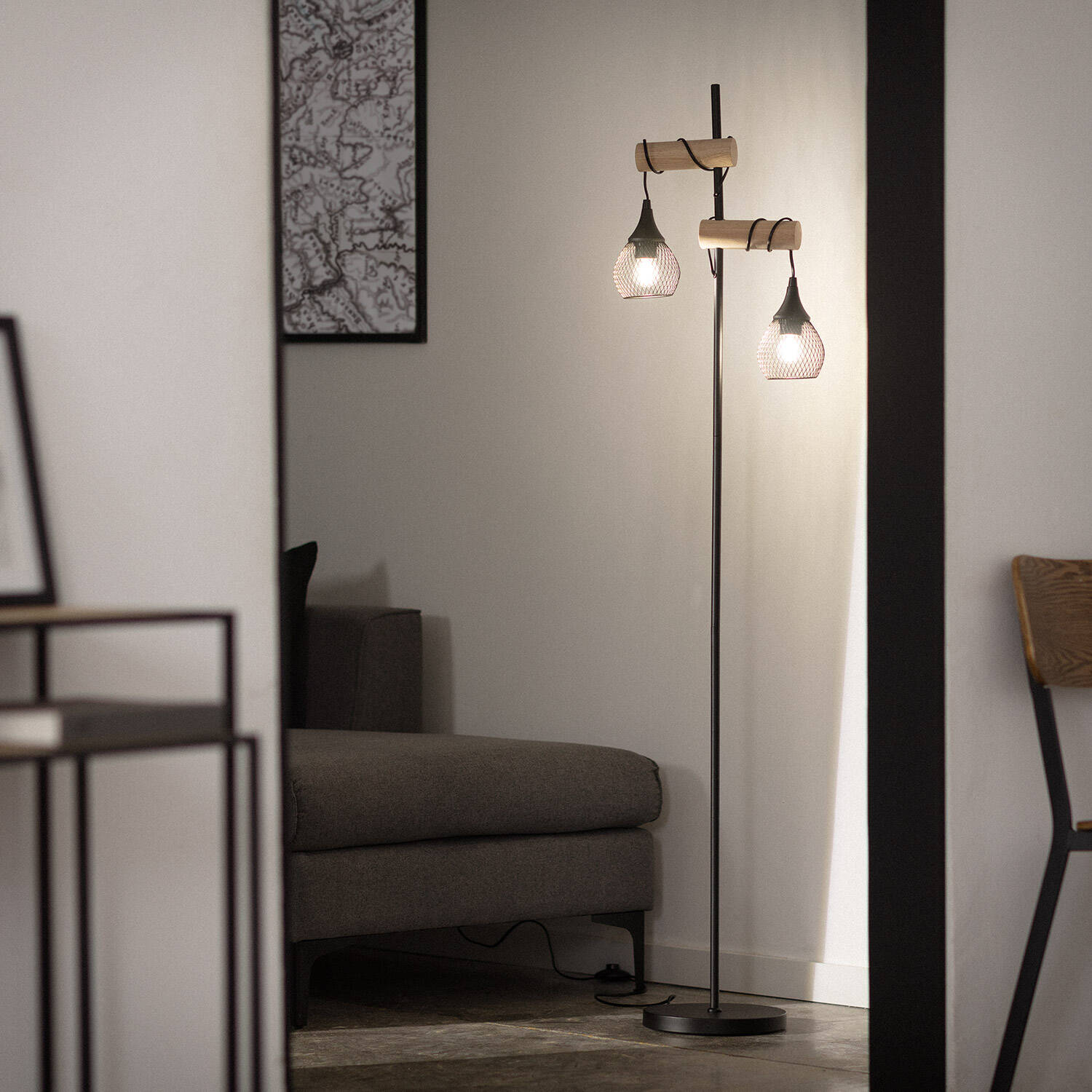 Lámpara de Pie Monah