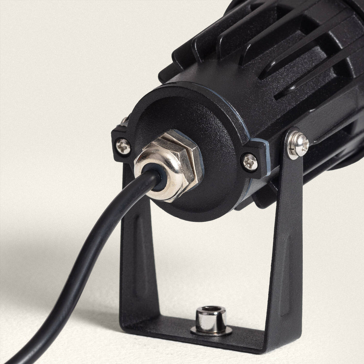 Foco Exterior LED 6W con Pincho Palm EasyFit 12V