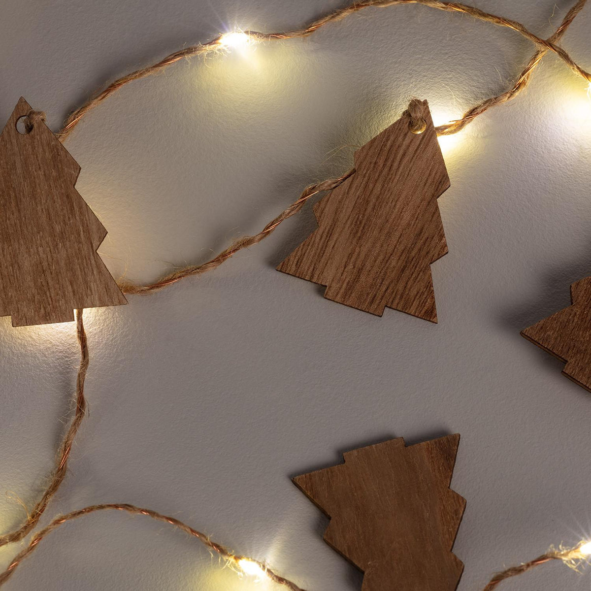 Guirnalda de Luces LED Árbol Madera con Batería 2,2m